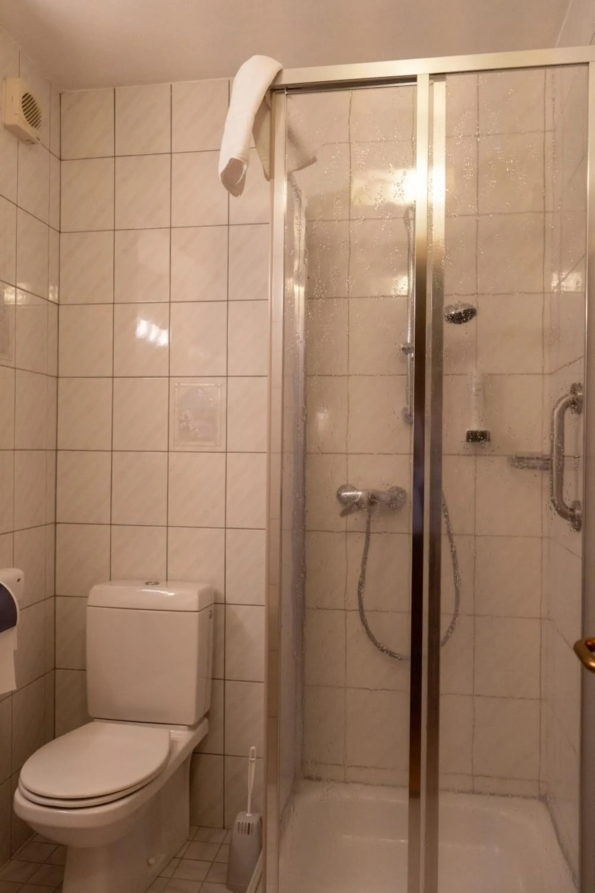 Bathroom in Ramada Residences by Wyndham Saalfelden