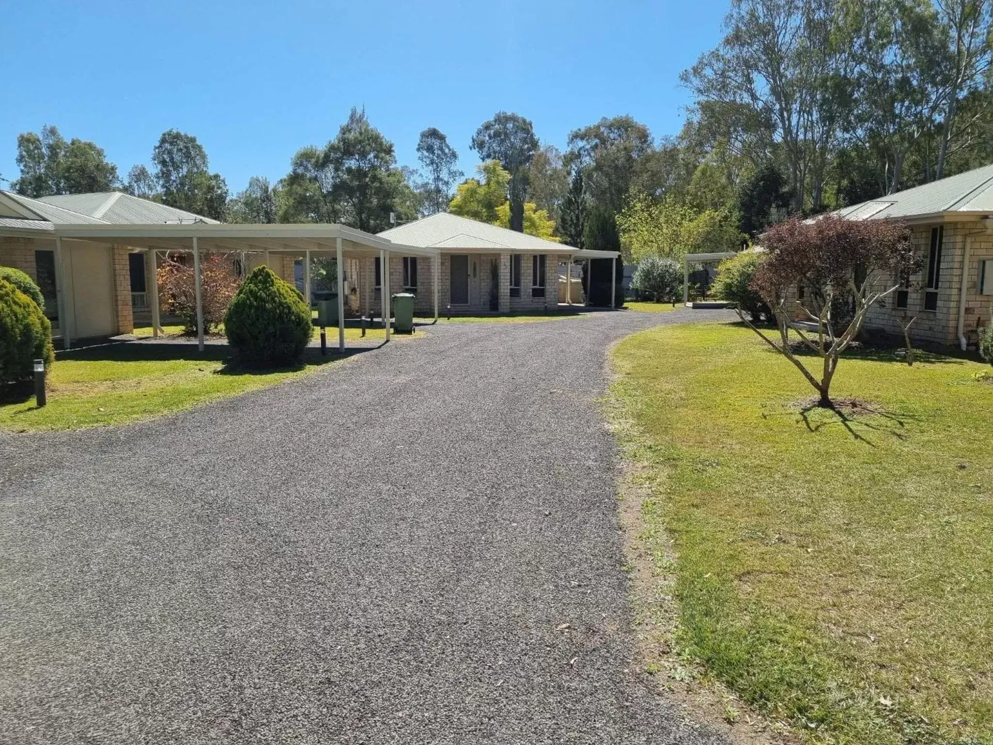 Property Building in Esk Mountain View Lodge