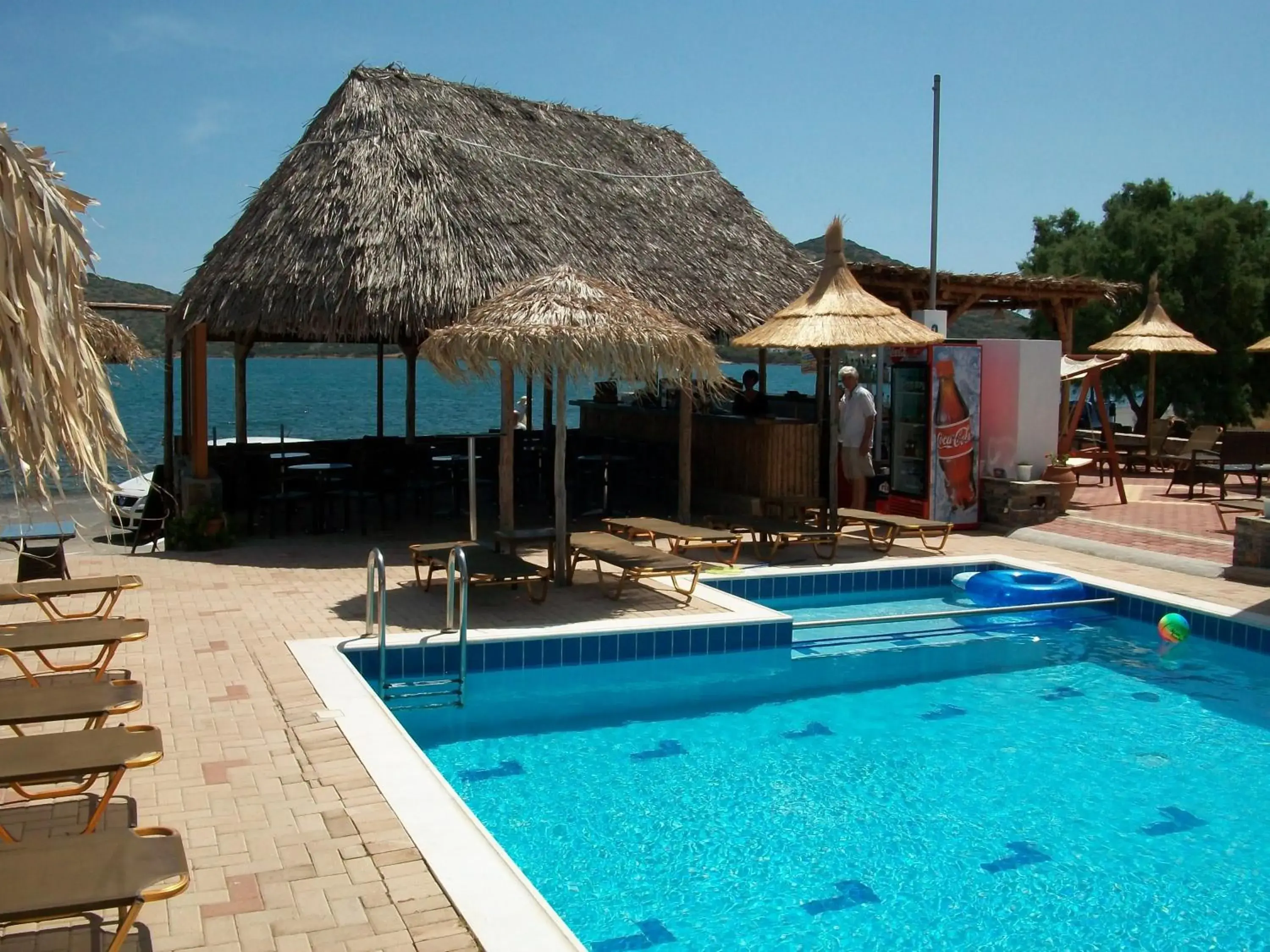 Lounge or bar, Swimming Pool in Elounda Sunrise Apartments