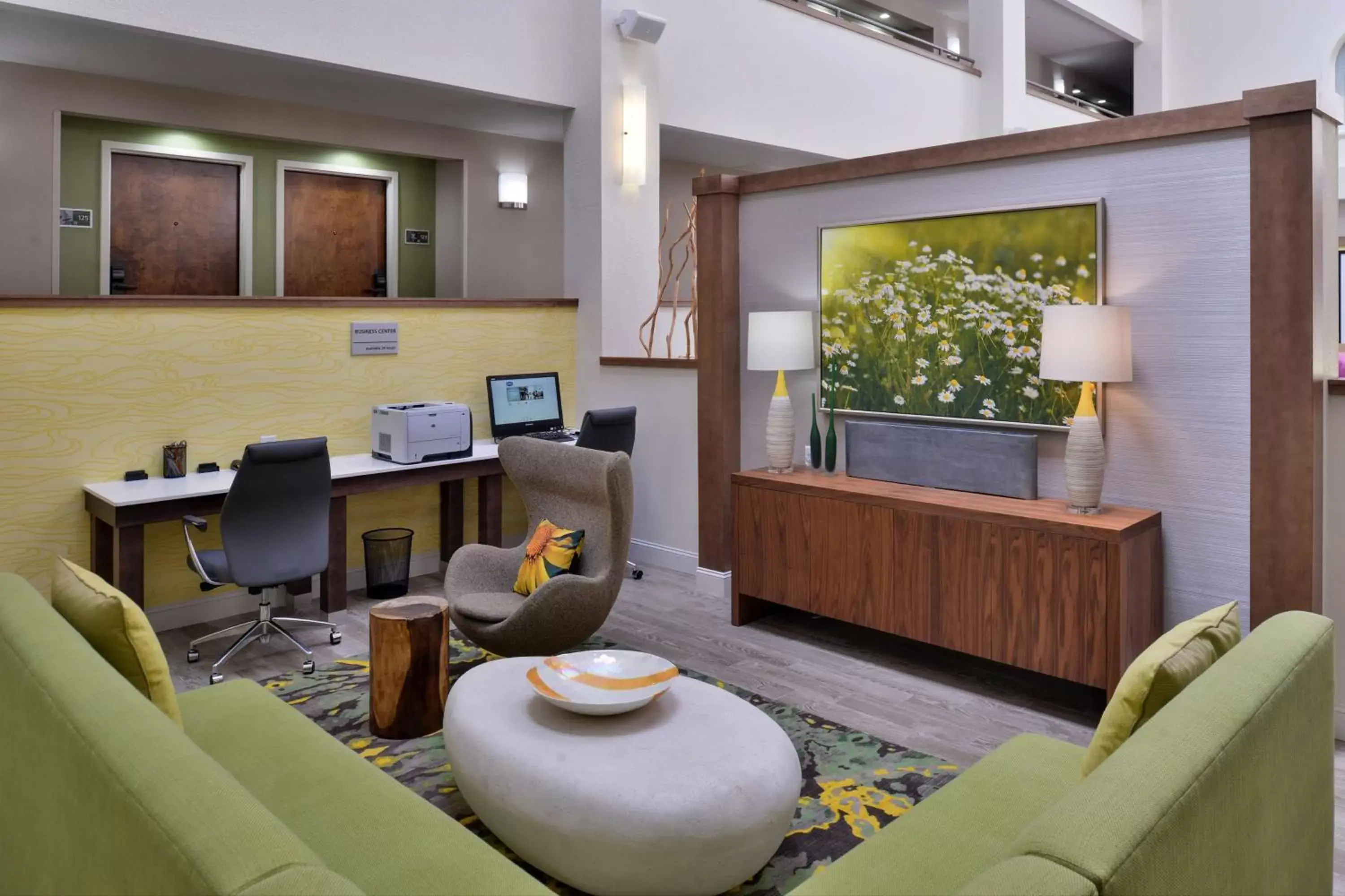 Lobby or reception in Hampton Inn Cartersville Lobby or reception in Hampton Inn Cartersville