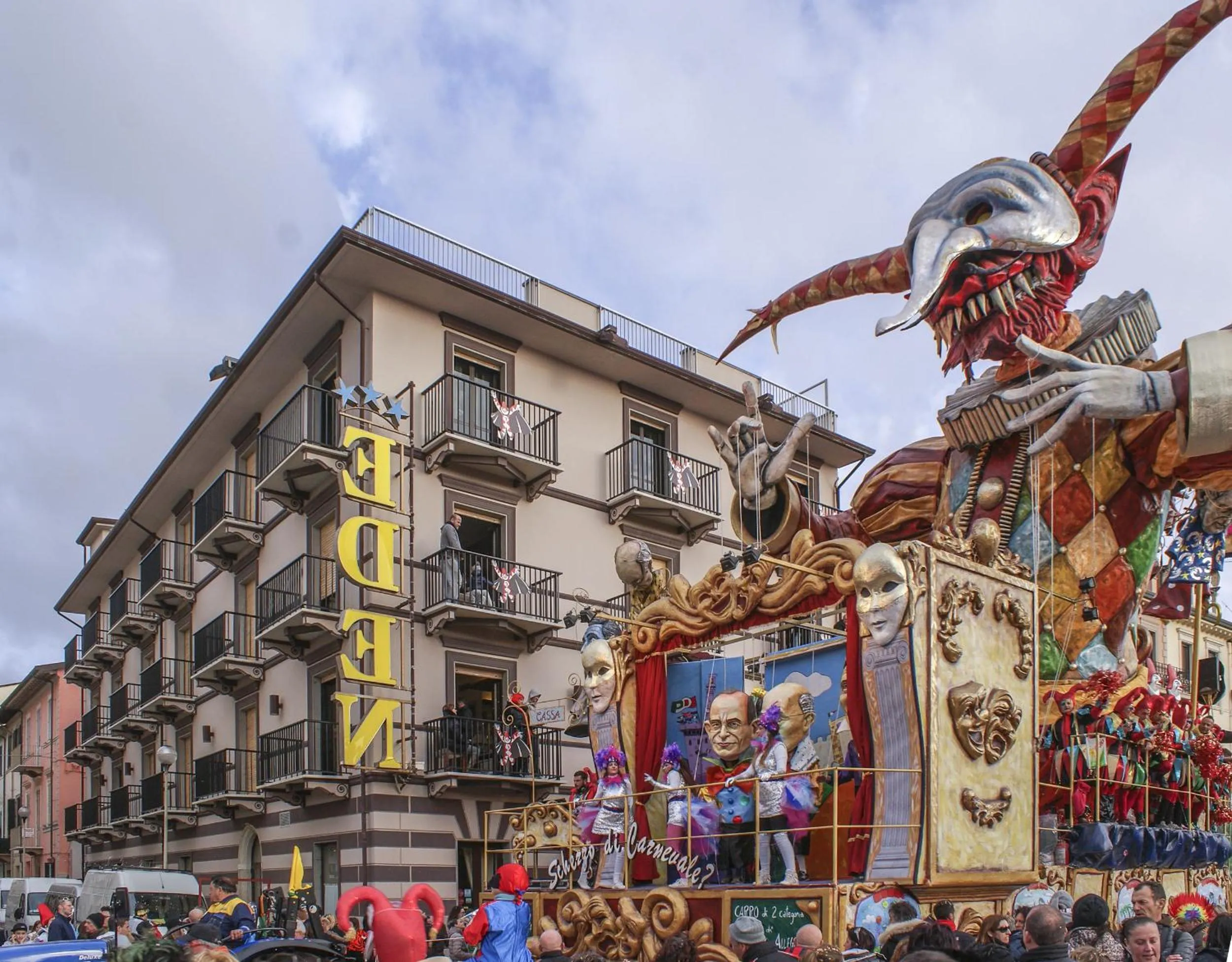 Facade/entrance in Hotel Eden