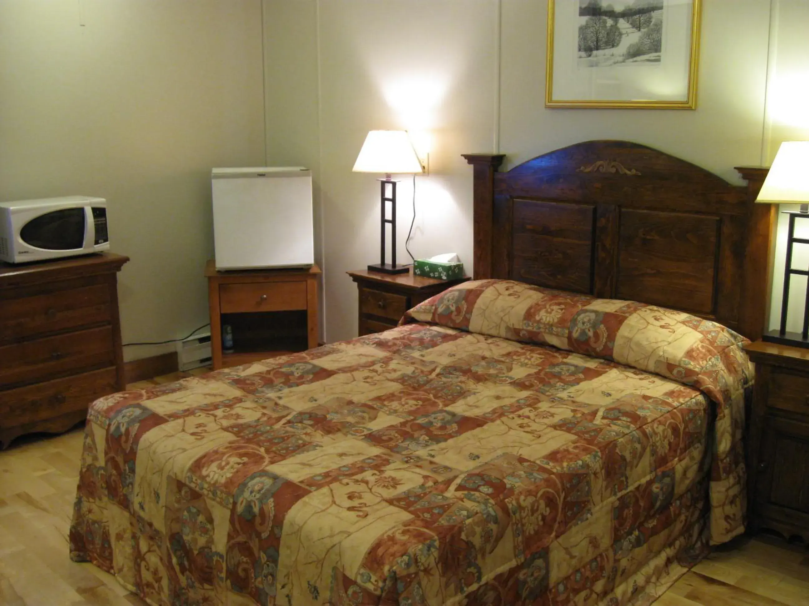 Photo of the whole room, Bed in Motel Clair Mont