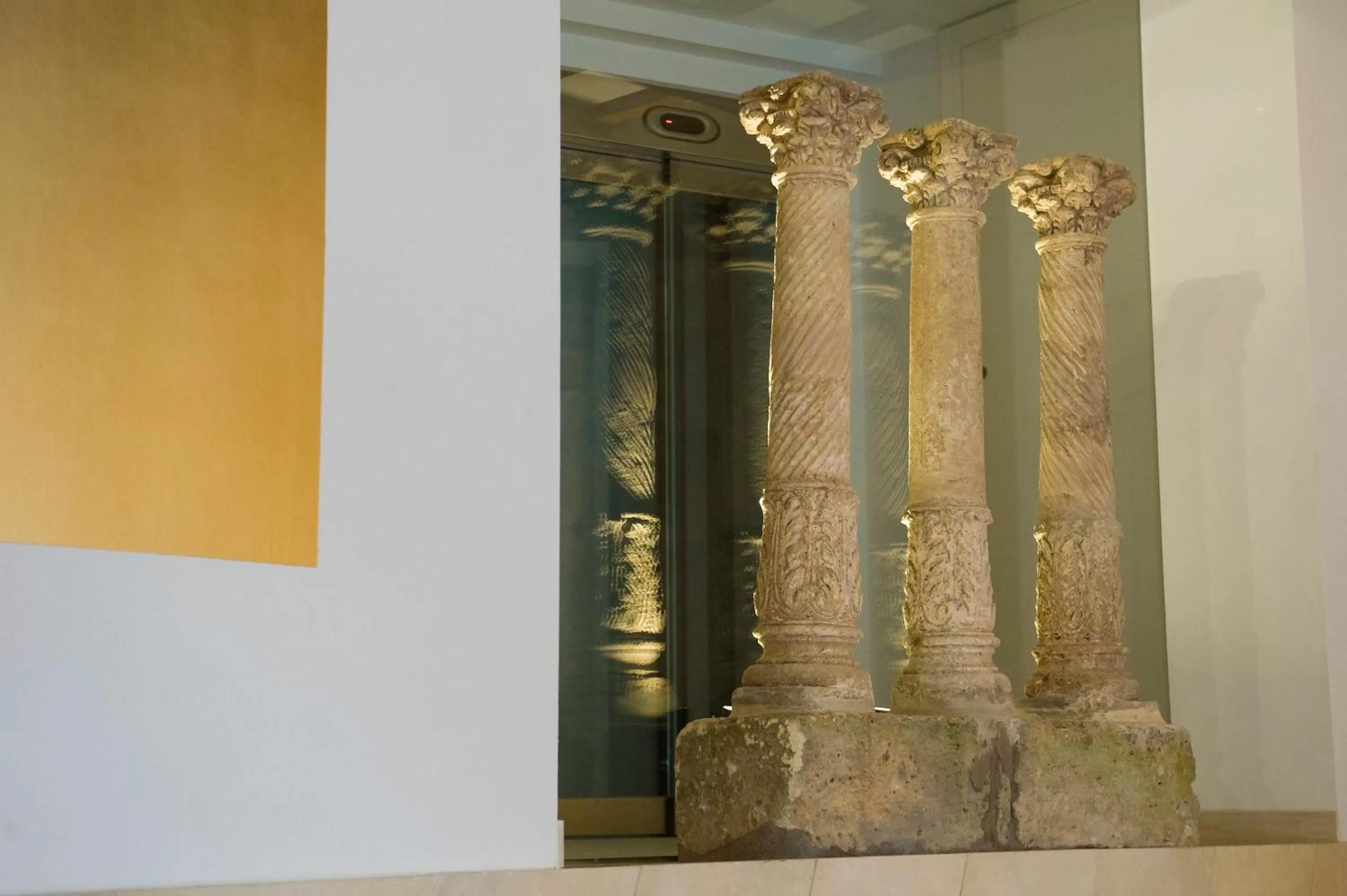 Facade/entrance in Sindic Hotel - Adults Only