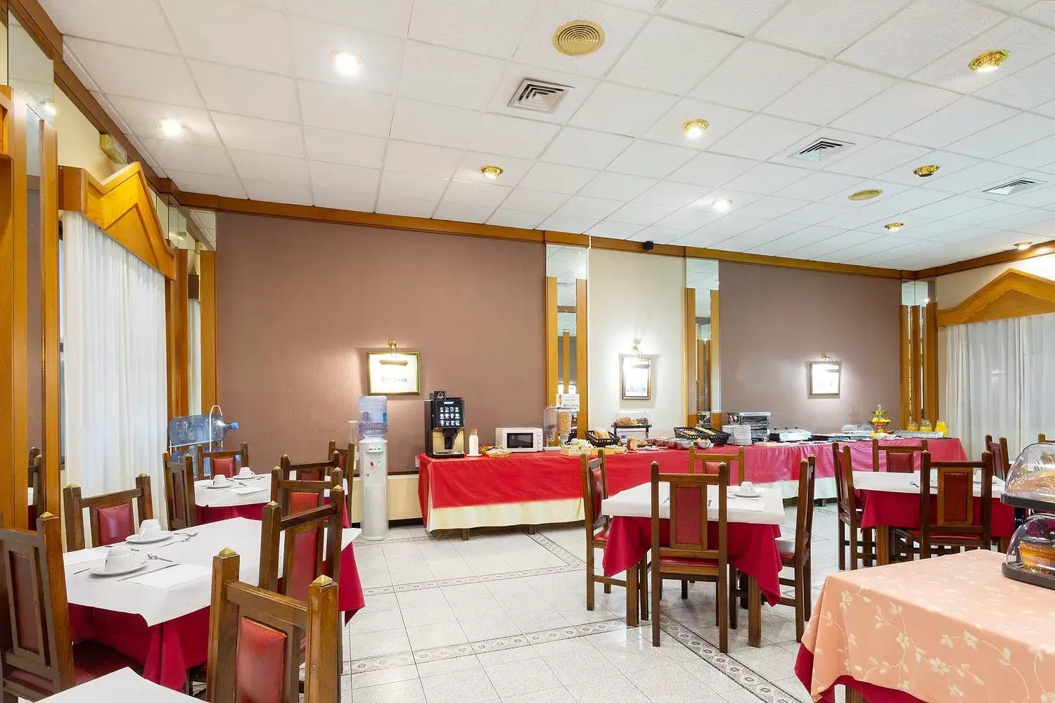 Buffet breakfast, Restaurant/Places to Eat in Hotel Zeus