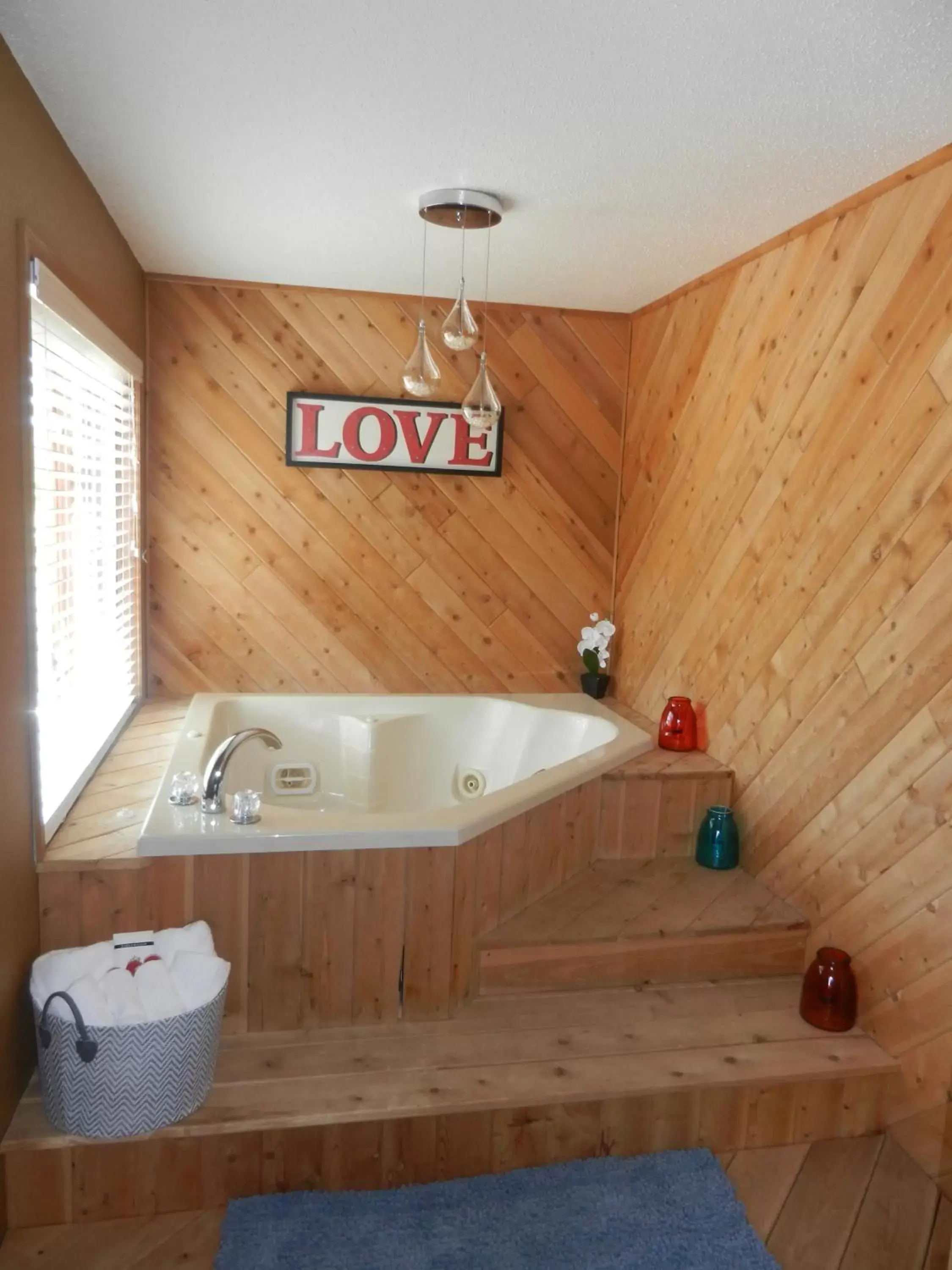 Other, Bathroom in Great Northern Motel