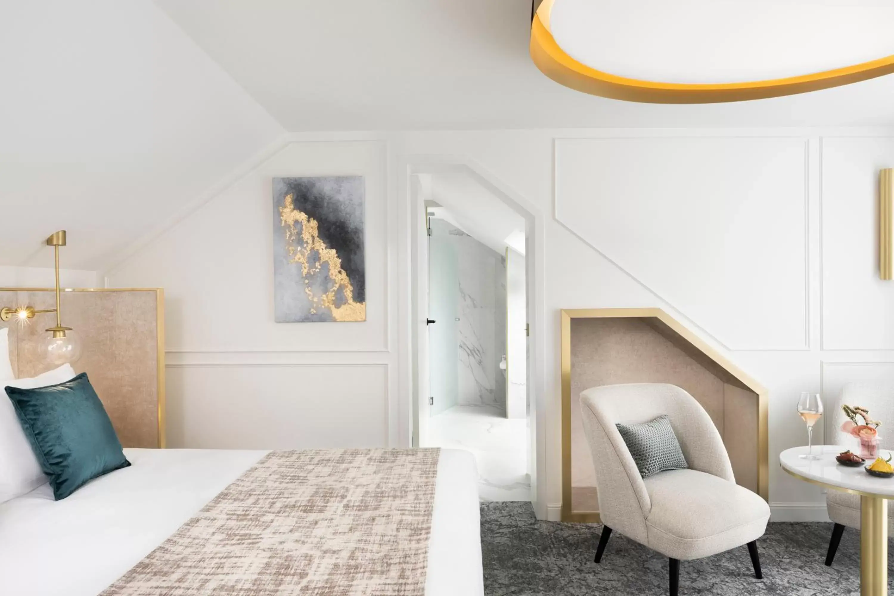 Bedroom, Bed in Maison Albar Hotels - Le Vendome