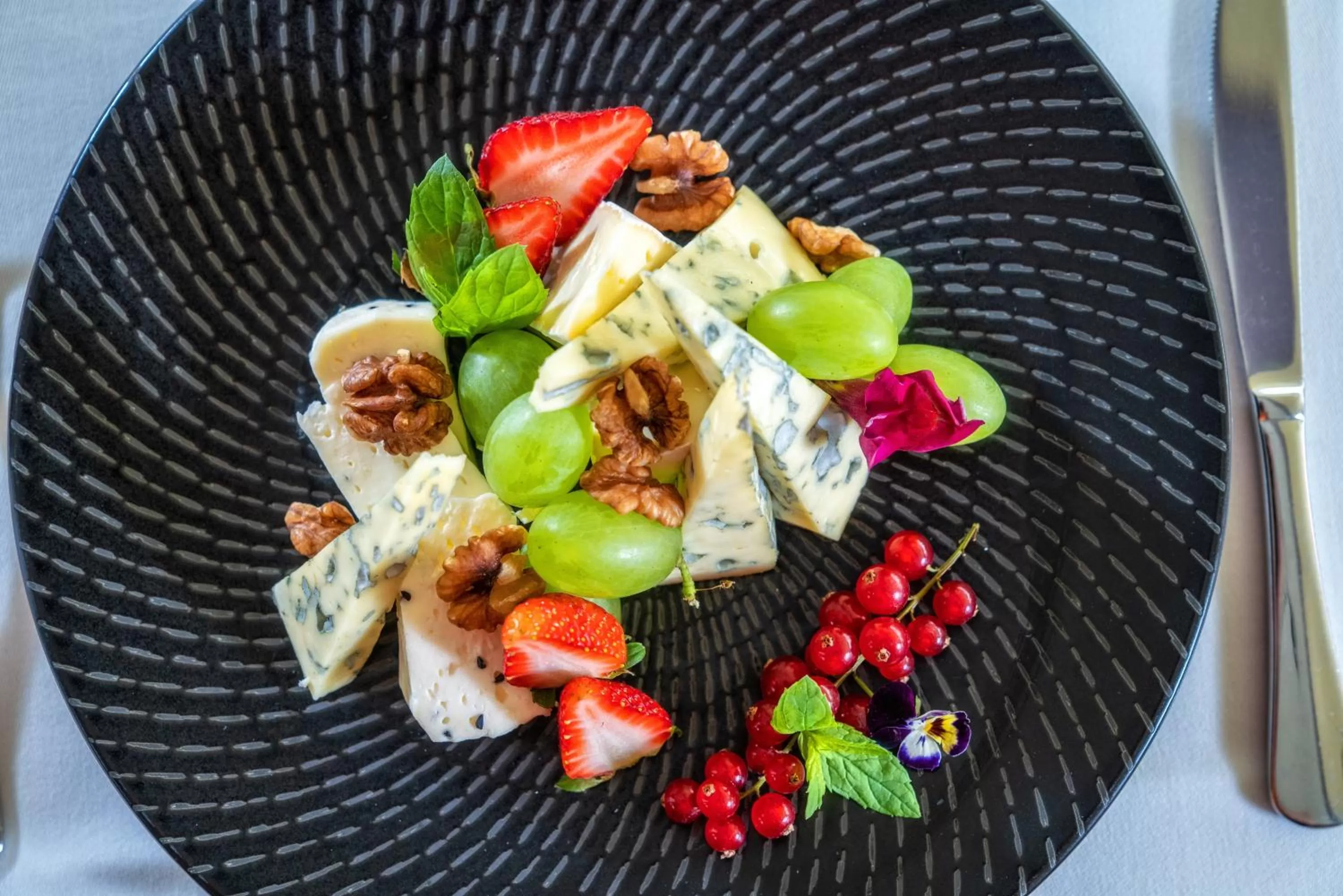 Restaurant/places to eat in HP Park Plaza