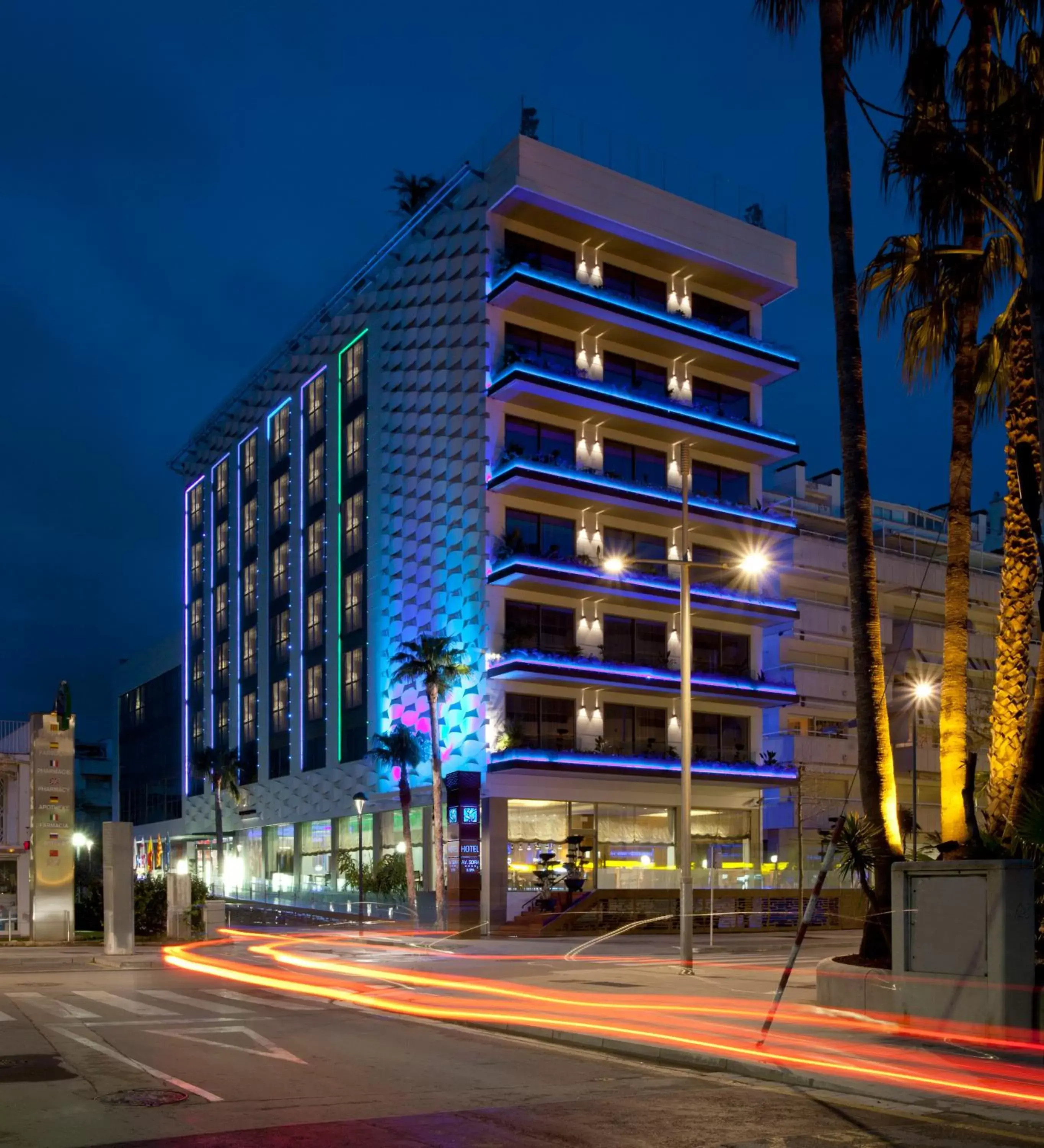 Facade/entrance, Property Building in Hotel MiM Sitges & Spa