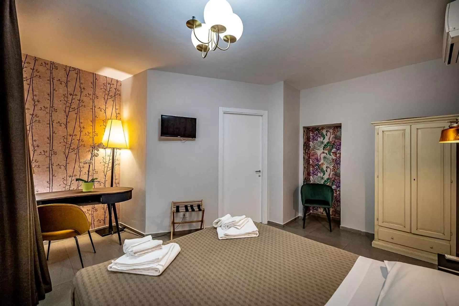 Property building, Bed in La Torre del Cestello - Residenza d'epoca