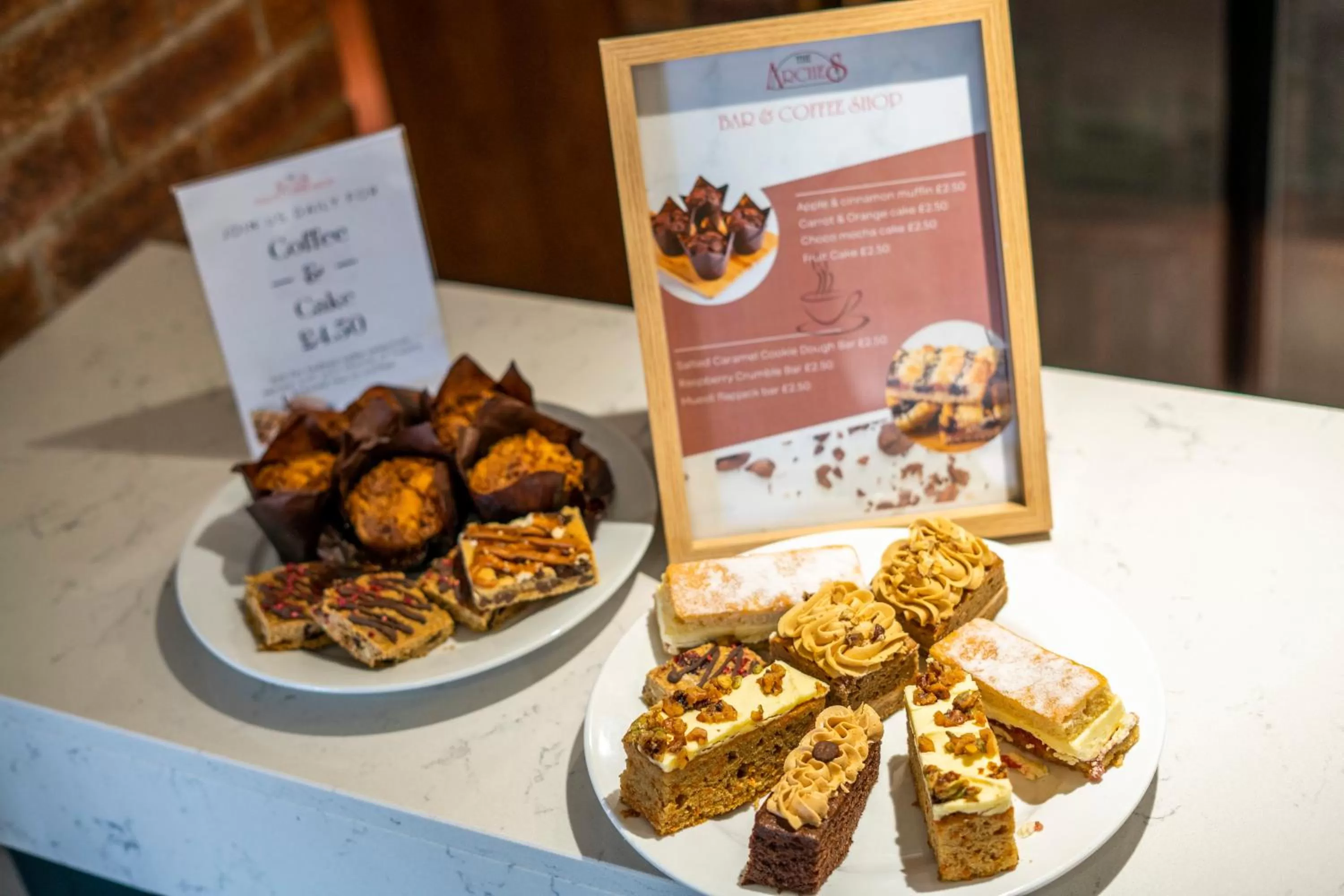 Restaurant/places to eat in Beaufort Park Hotel