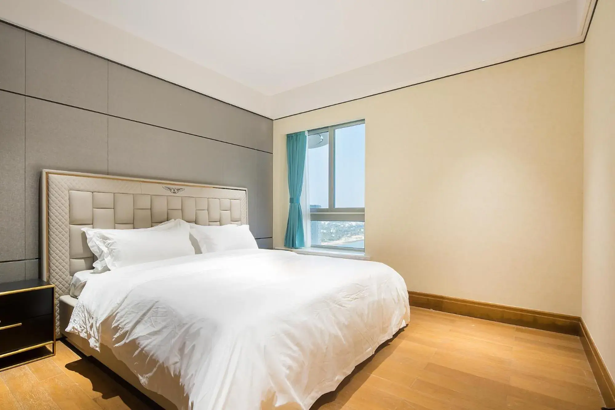 Bed in Neal Yat Seaview Apartment Haitang Bay Sanya