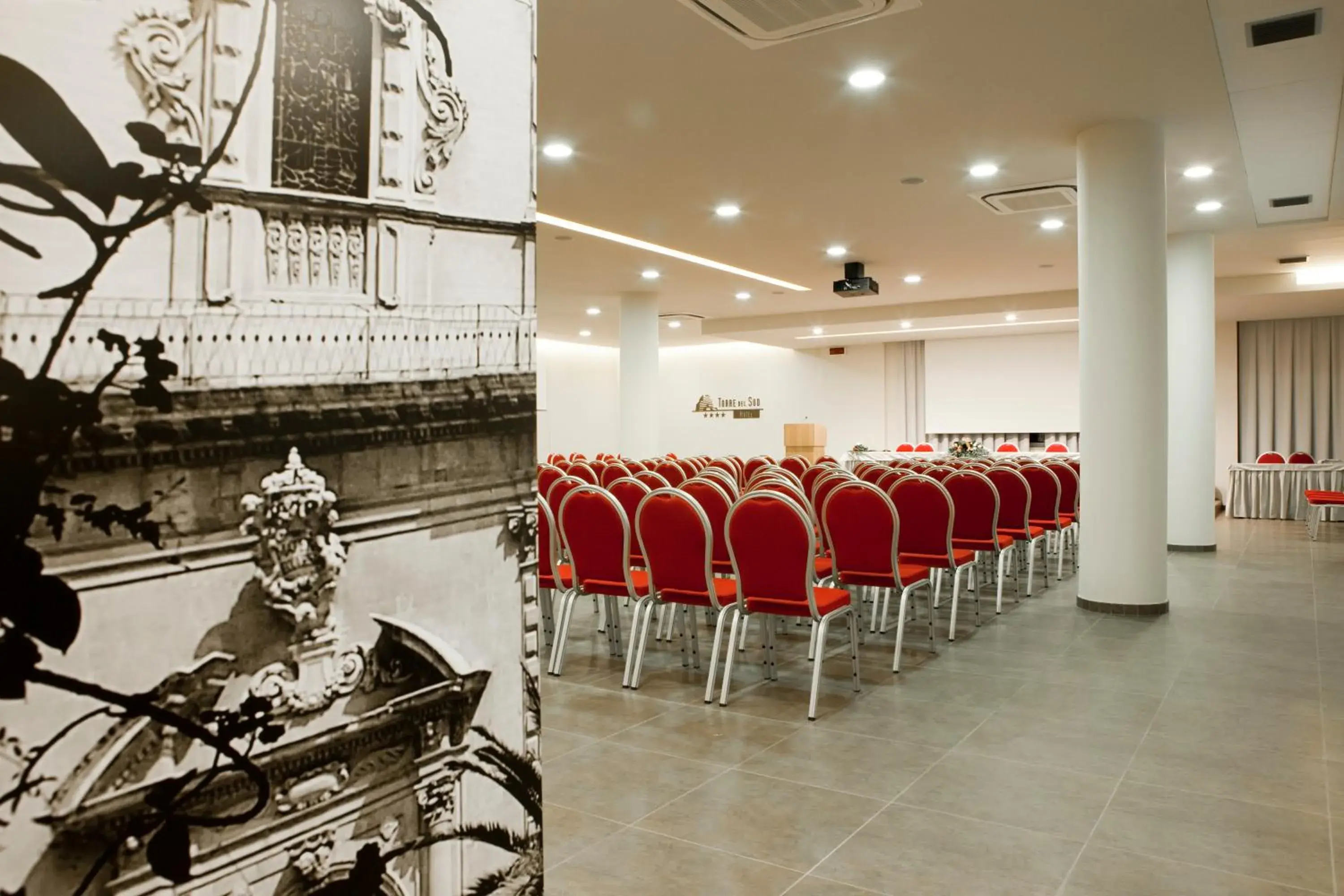 Business facilities in Hotel Torre Del Sud