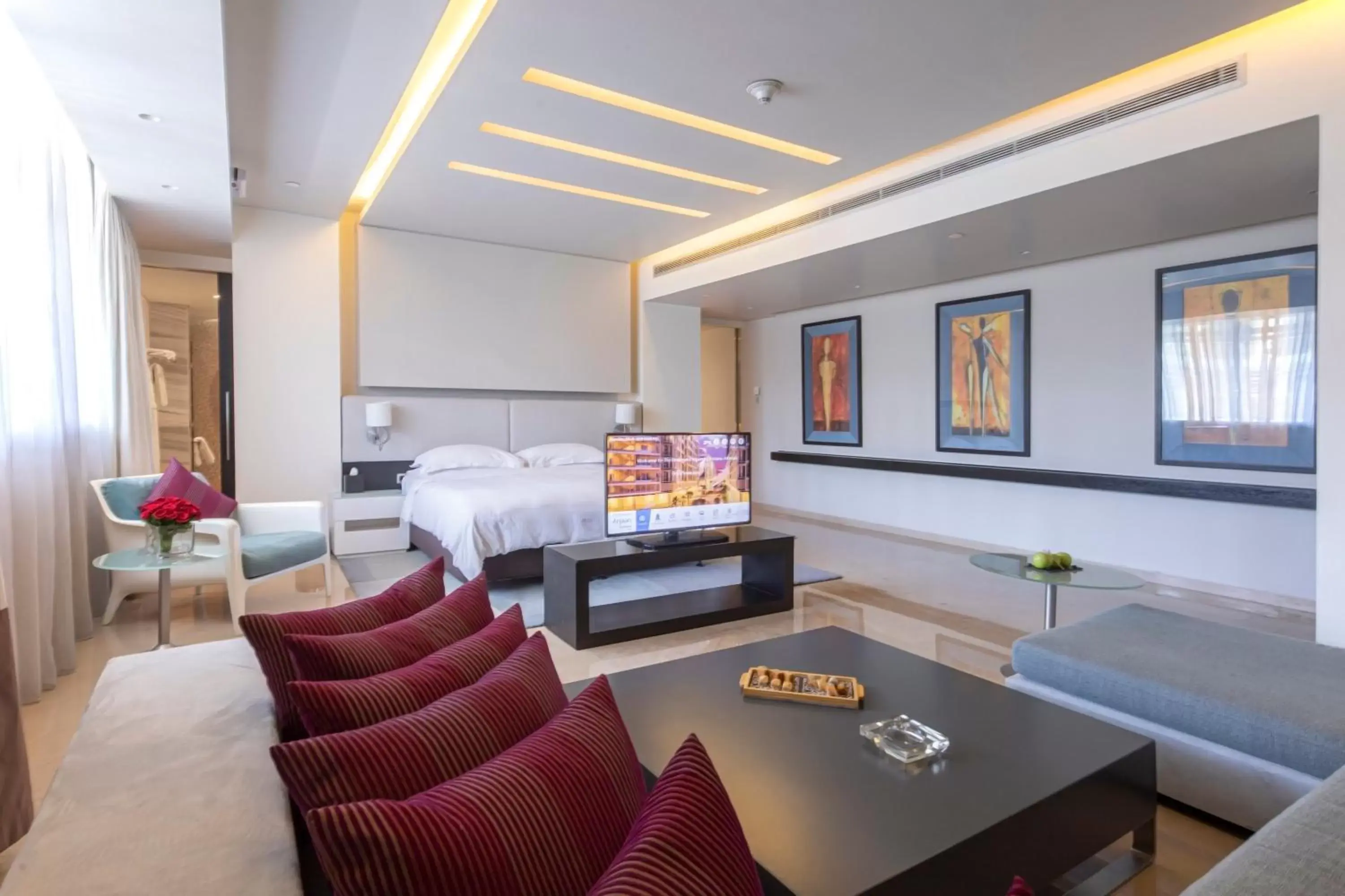 Bedroom, Seating Area in The Boulevard Arjaan by Rotana