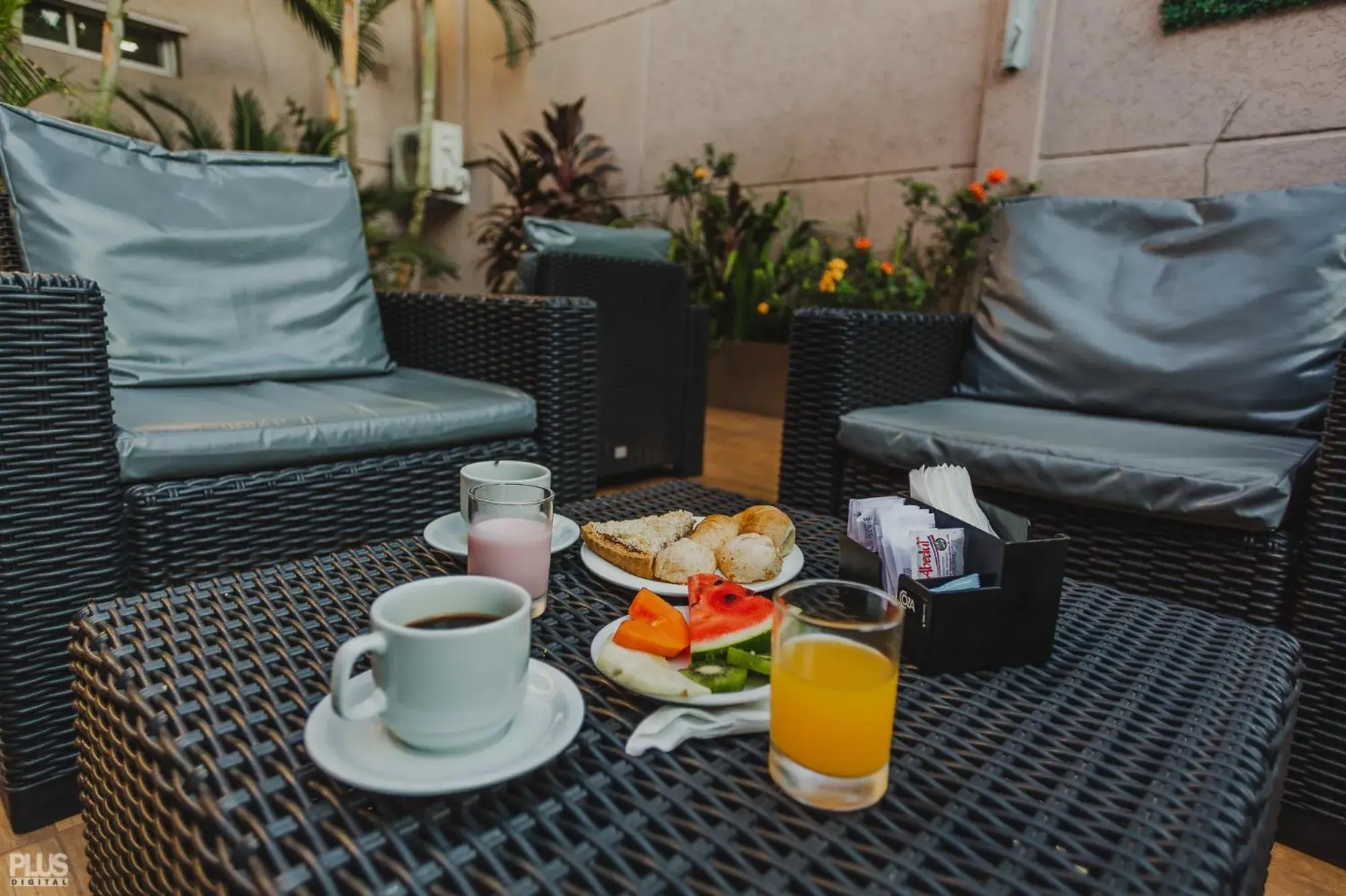 Patio in Yvera Cataratas