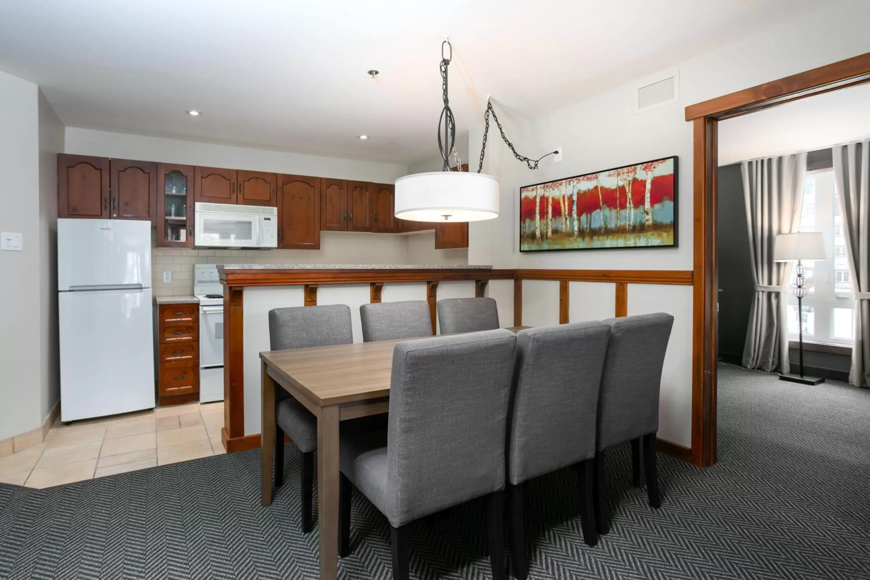 Dining area in Tour des Voyageurs Dining area in Tour des Voyageurs