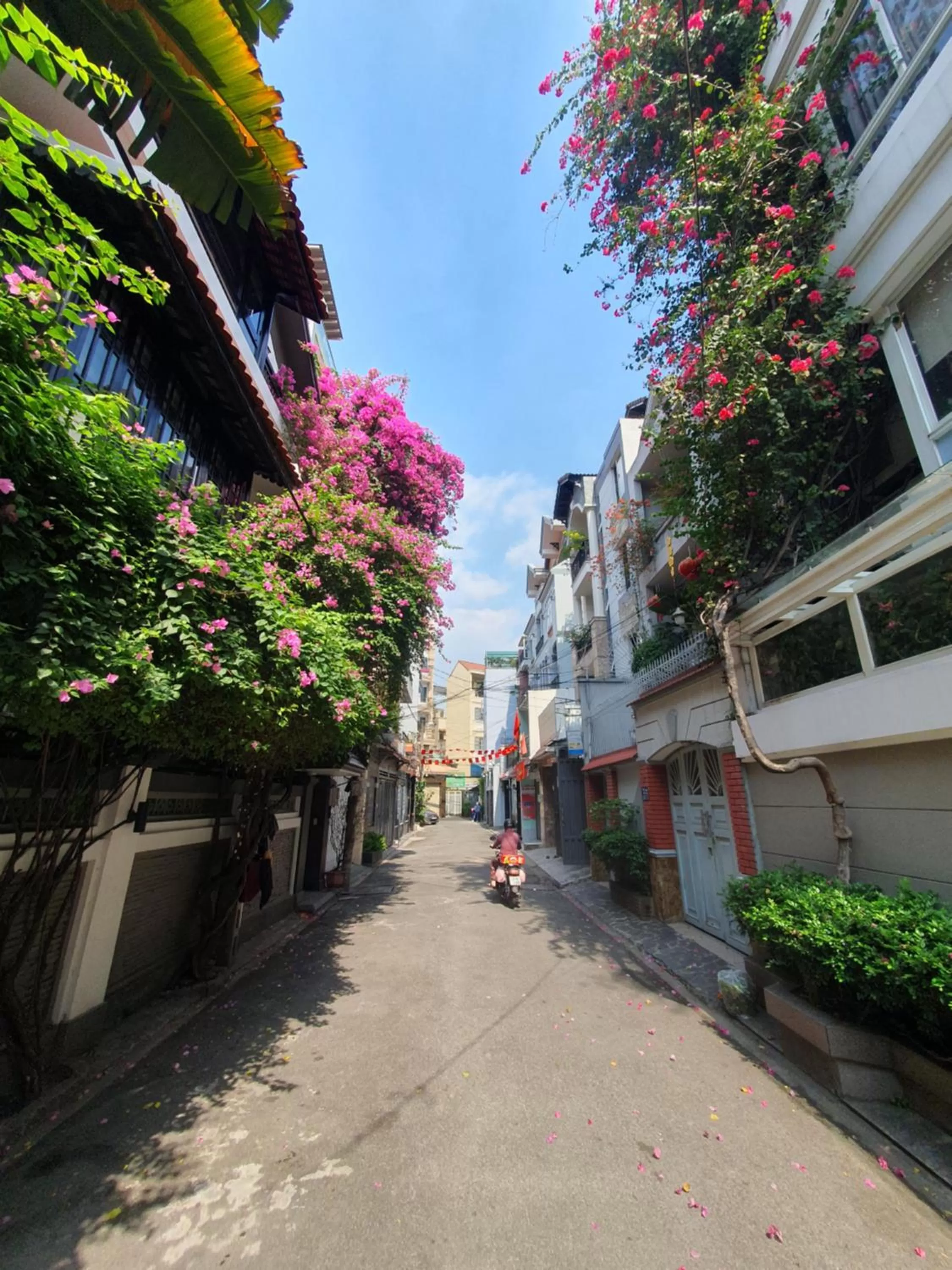 Nearby landmark in LEHA Saigon Hotel Airport