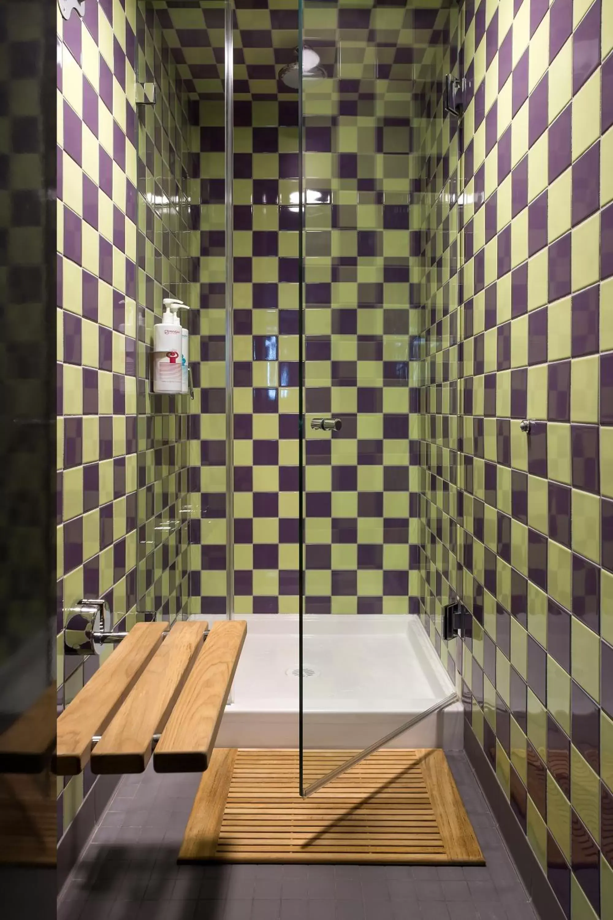 Shower in Pangea Pod Hotel