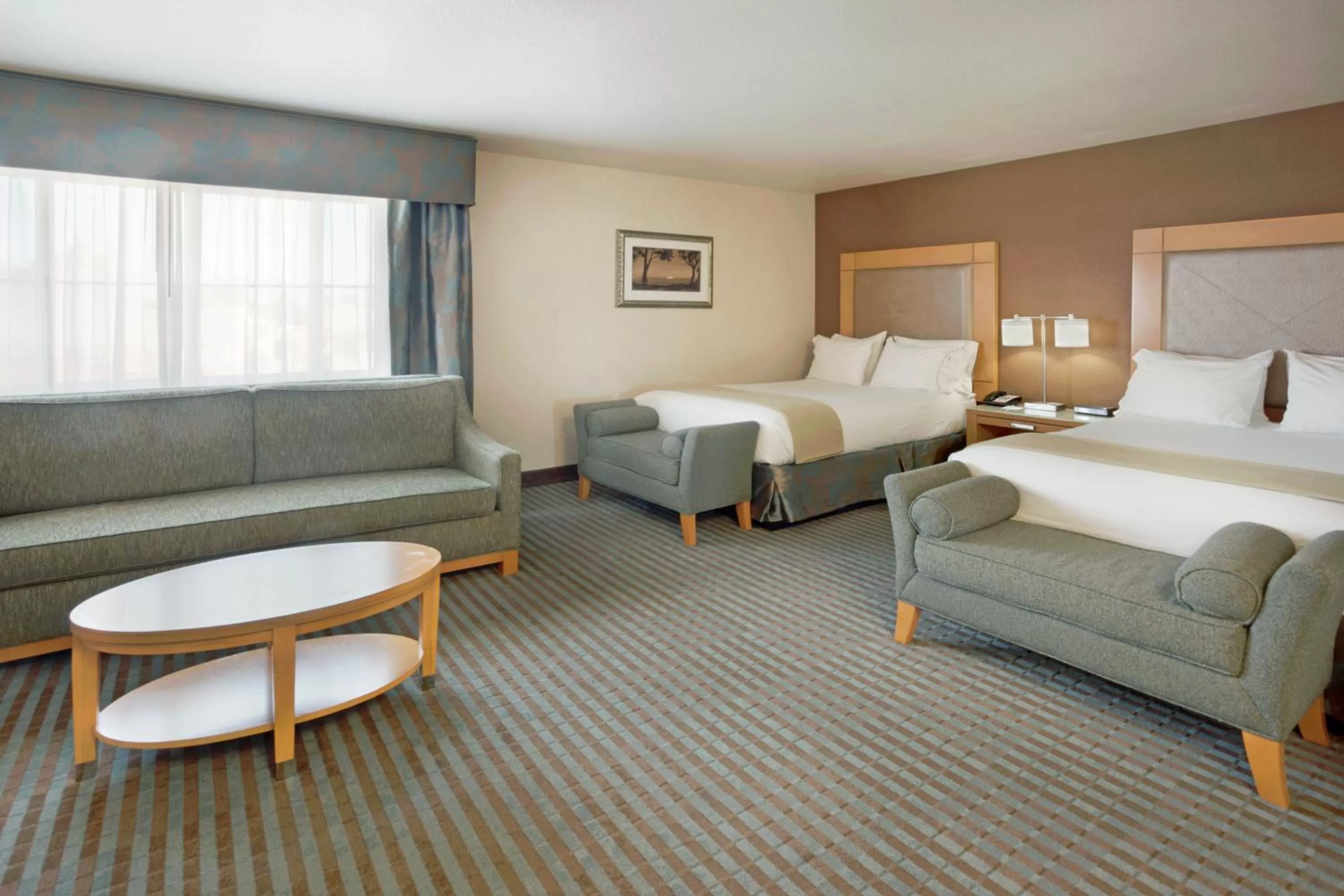Photo of the whole room, Bed in Holiday Inn Express Monterey - Cannery Row by IHG