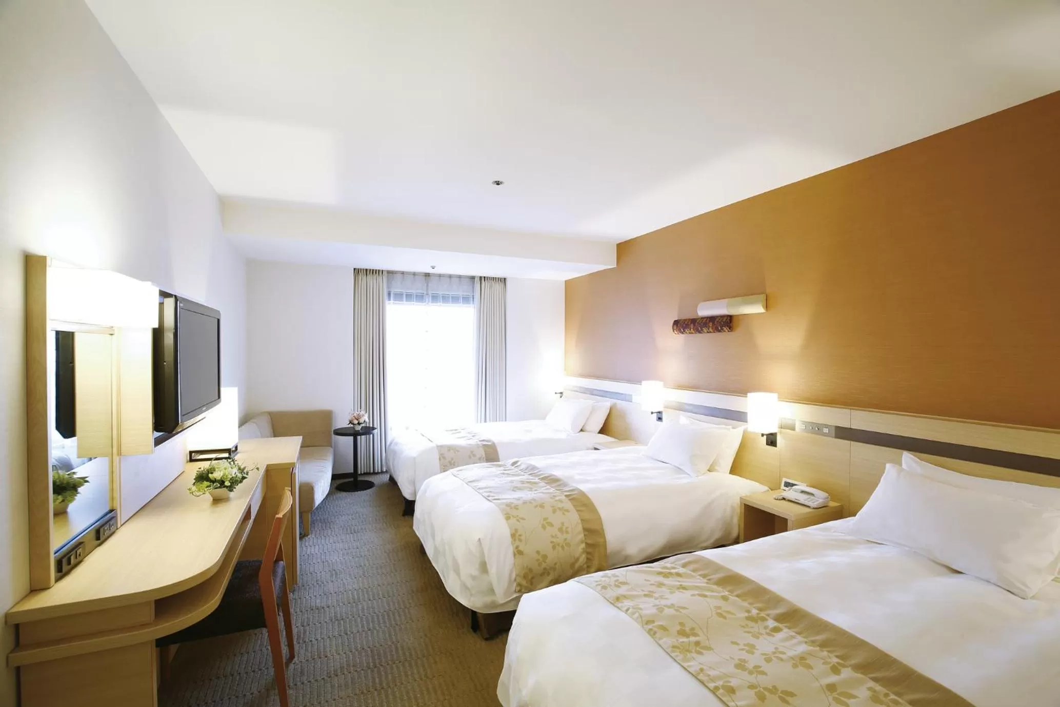 Bed in Karasuma Kyoto Hotel