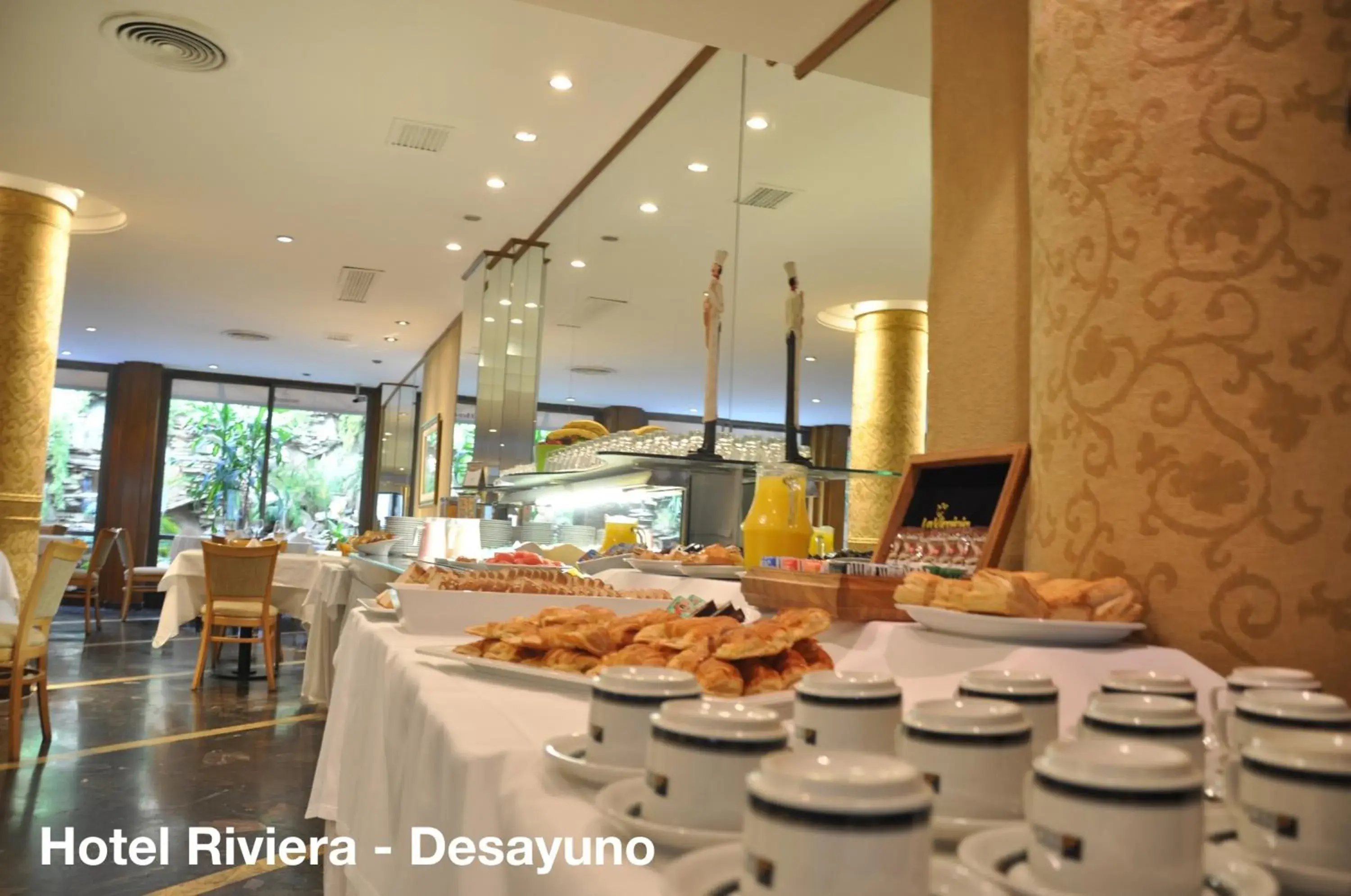 Restaurant/places to eat in Hotel Solans Riviera Restaurant/places to eat in Hotel Solans Riviera