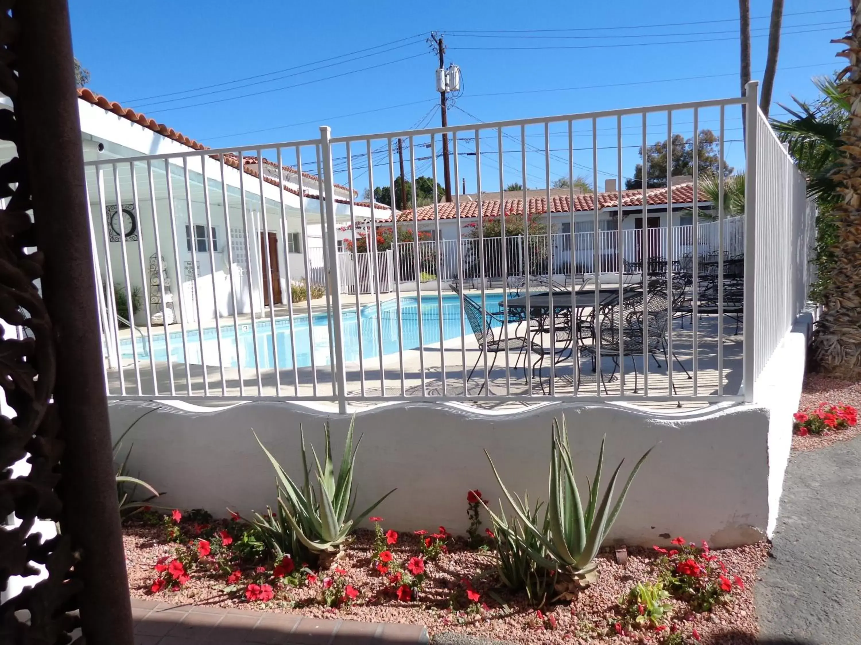 Swimming pool, Pool View in Coronado Motor Hotel, a Travelodge by Wyndham