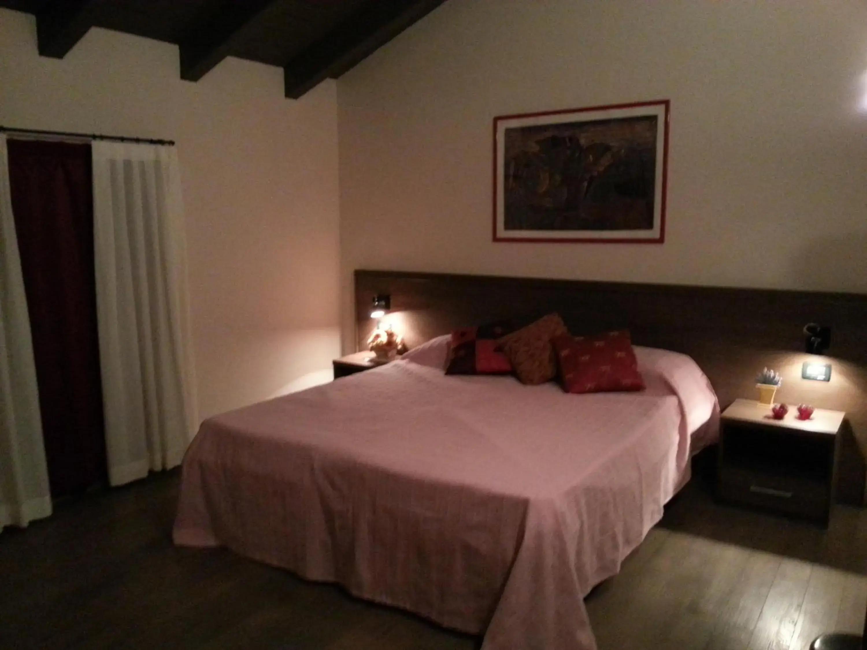 Photo of the whole room, Bed in Hotel La Vecchia Reggio