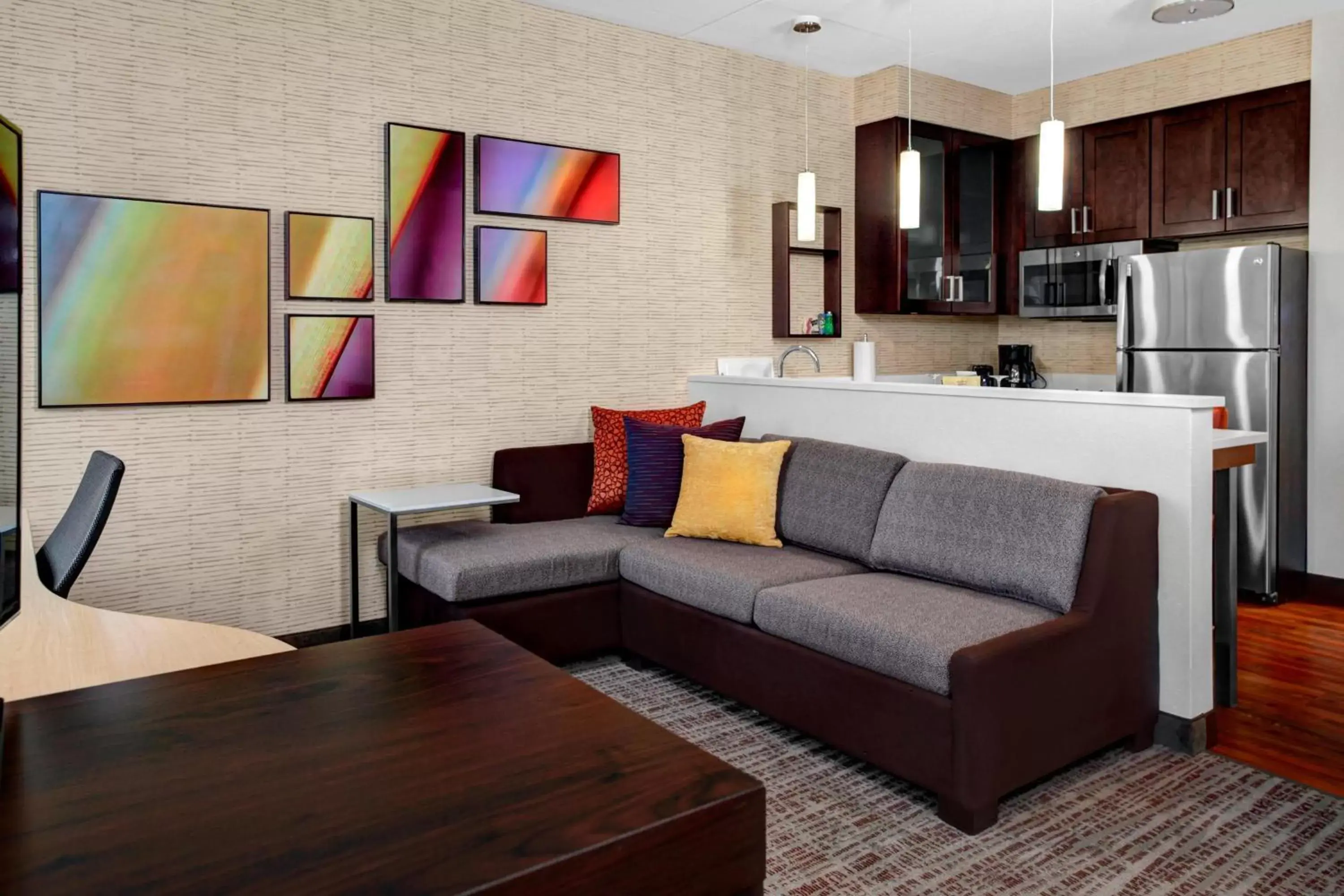 Living room in Residence Inn by Marriott Philadelphia Airport