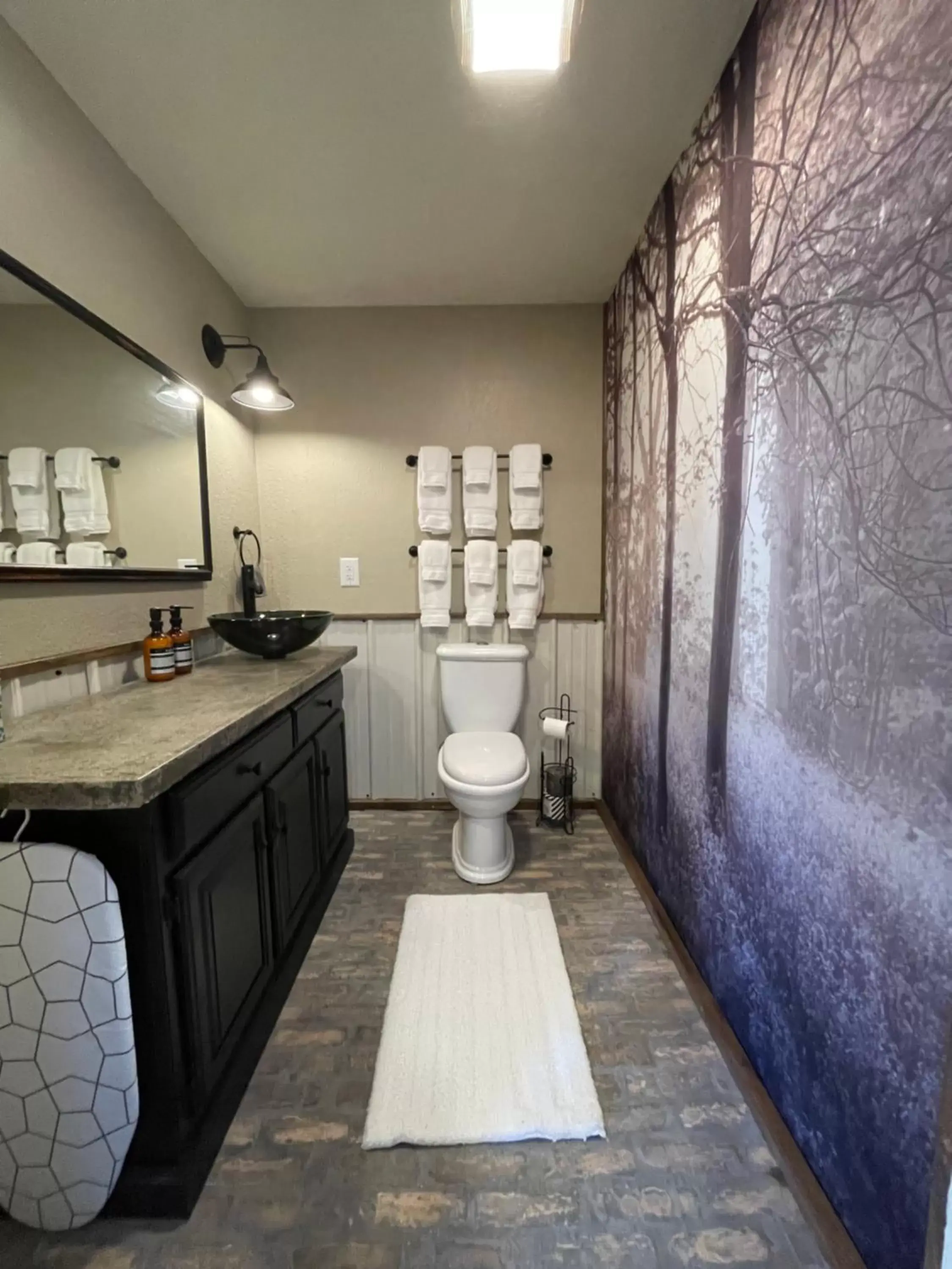 Toilet, Bathroom in Yosemite Basecamp
