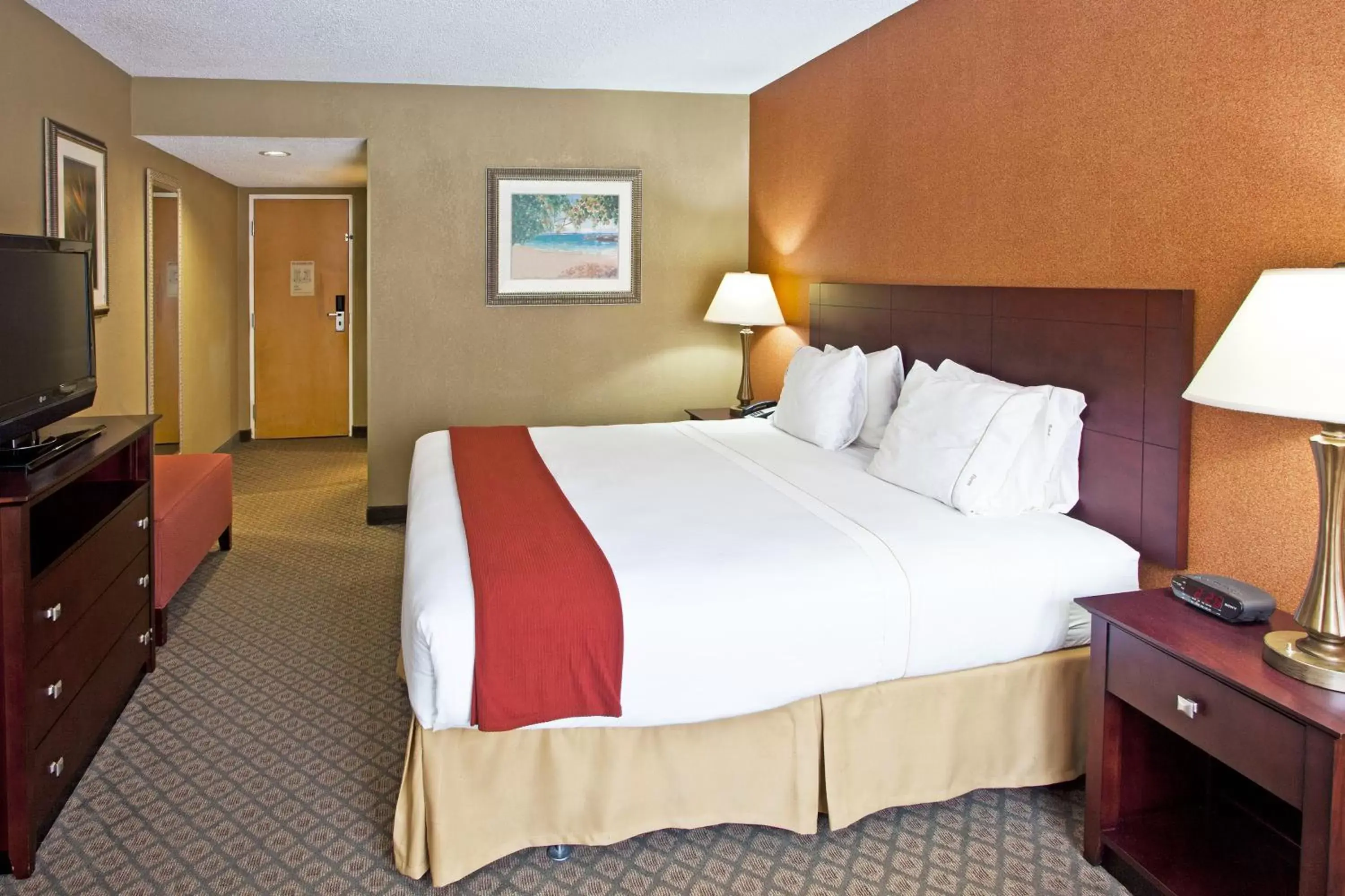 Other, Bed in Holiday Inn Express Hotel Clearwater East - ICOT Center, an IHG Hotel