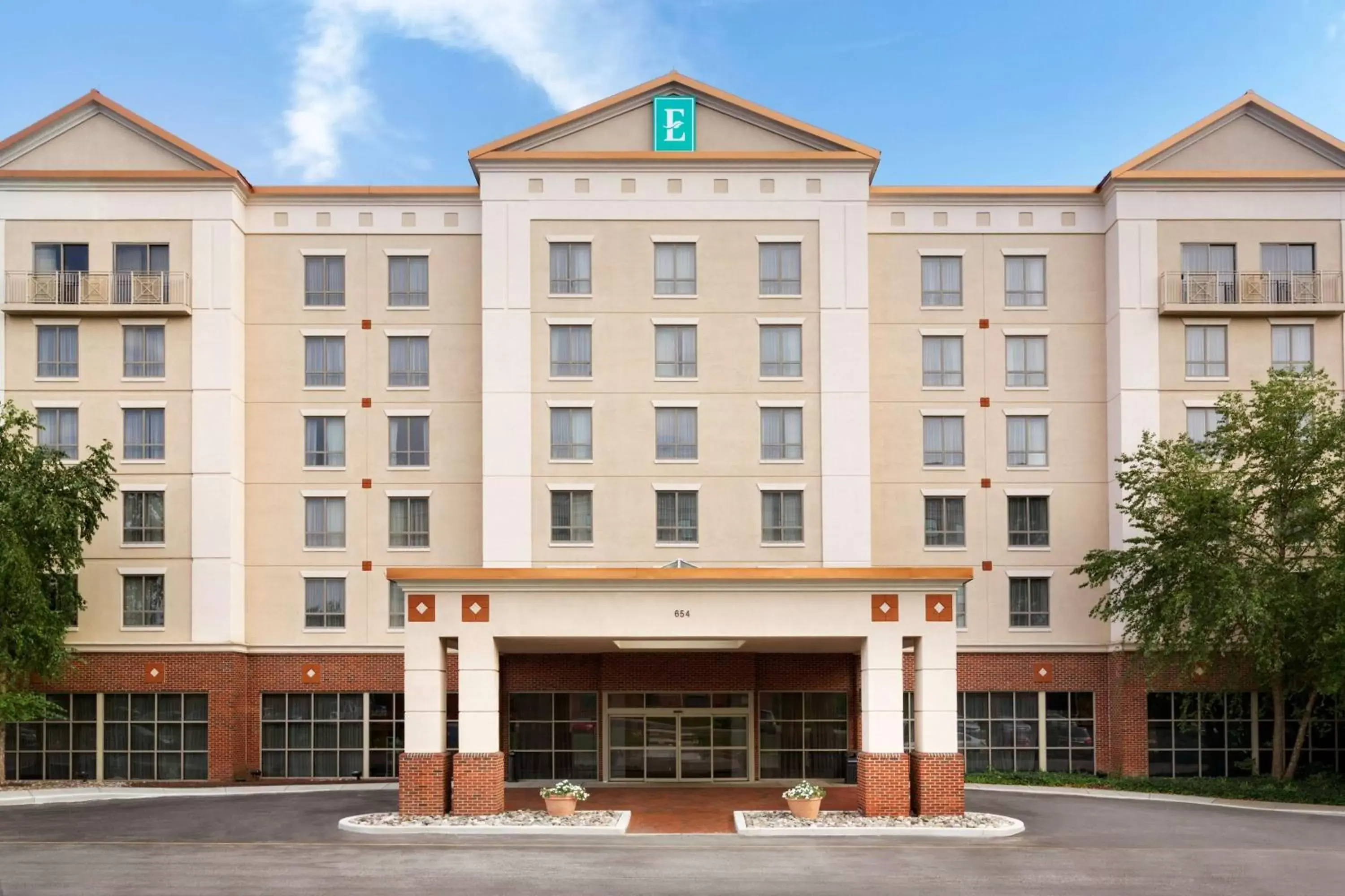 Property Building in Embassy Suites Newark - Wilmington/South