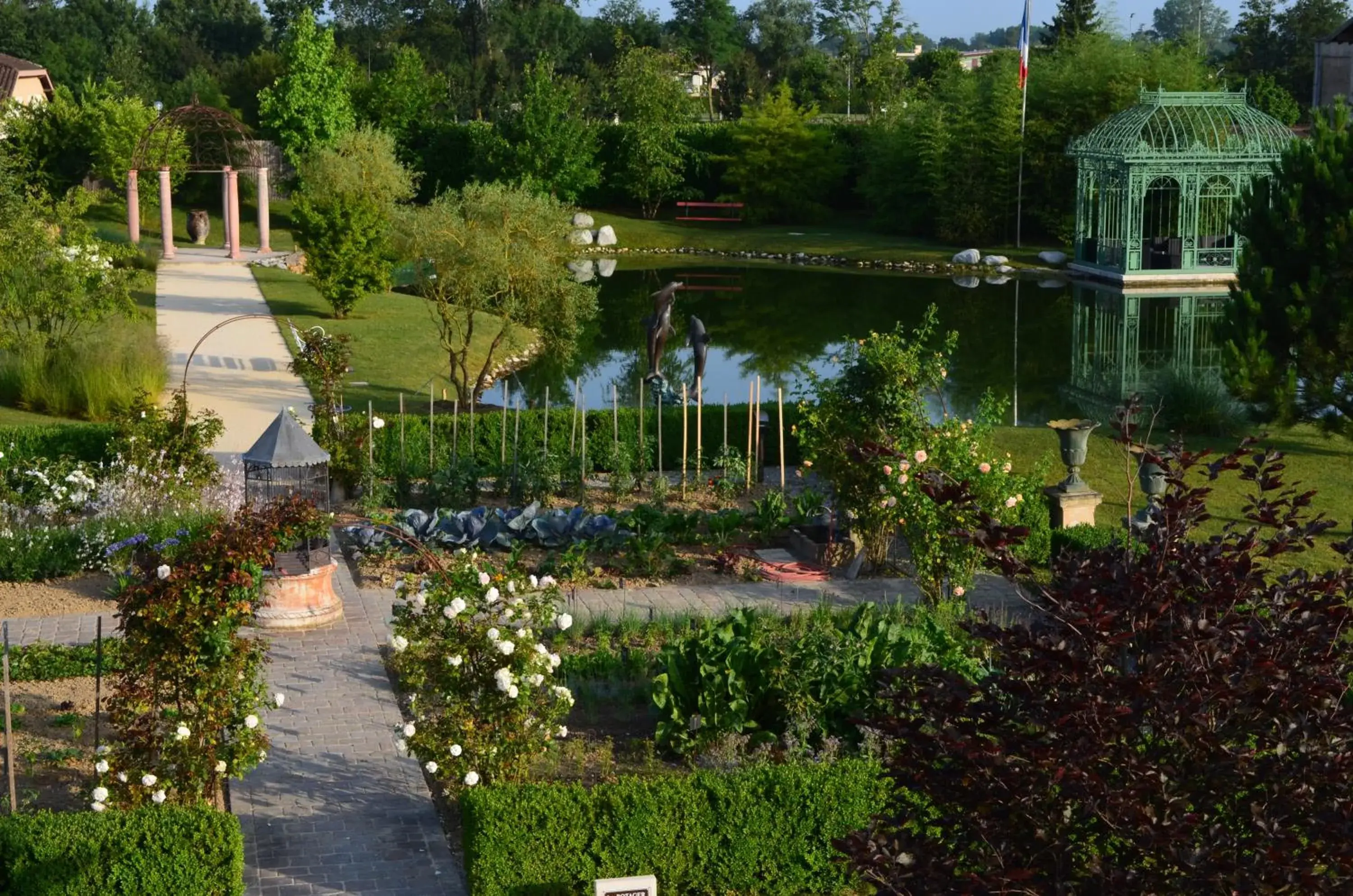 Facade/entrance, Garden in Georges Blanc Parc & Spa