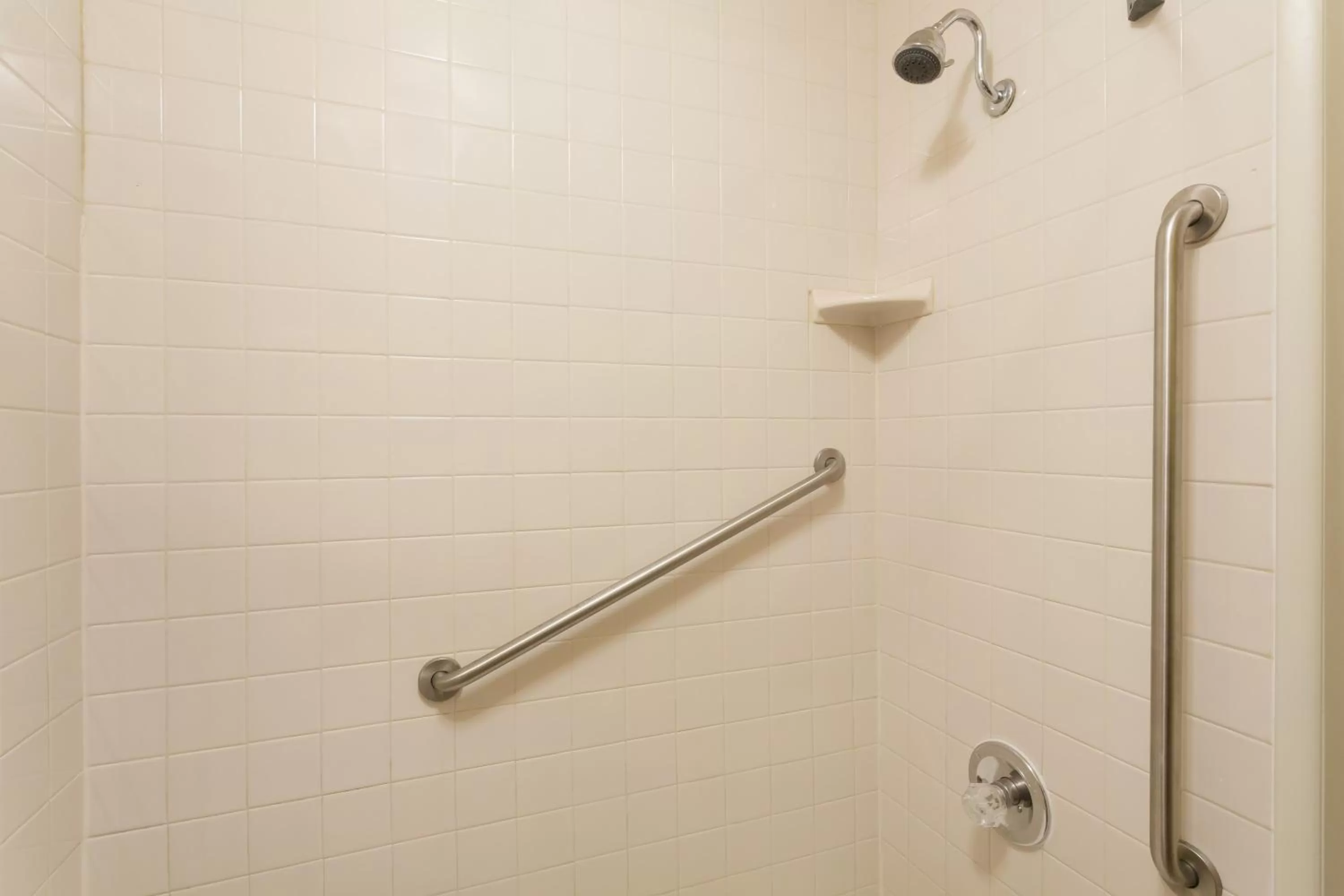 Bathroom in Days Inn by Wyndham Bullhead City