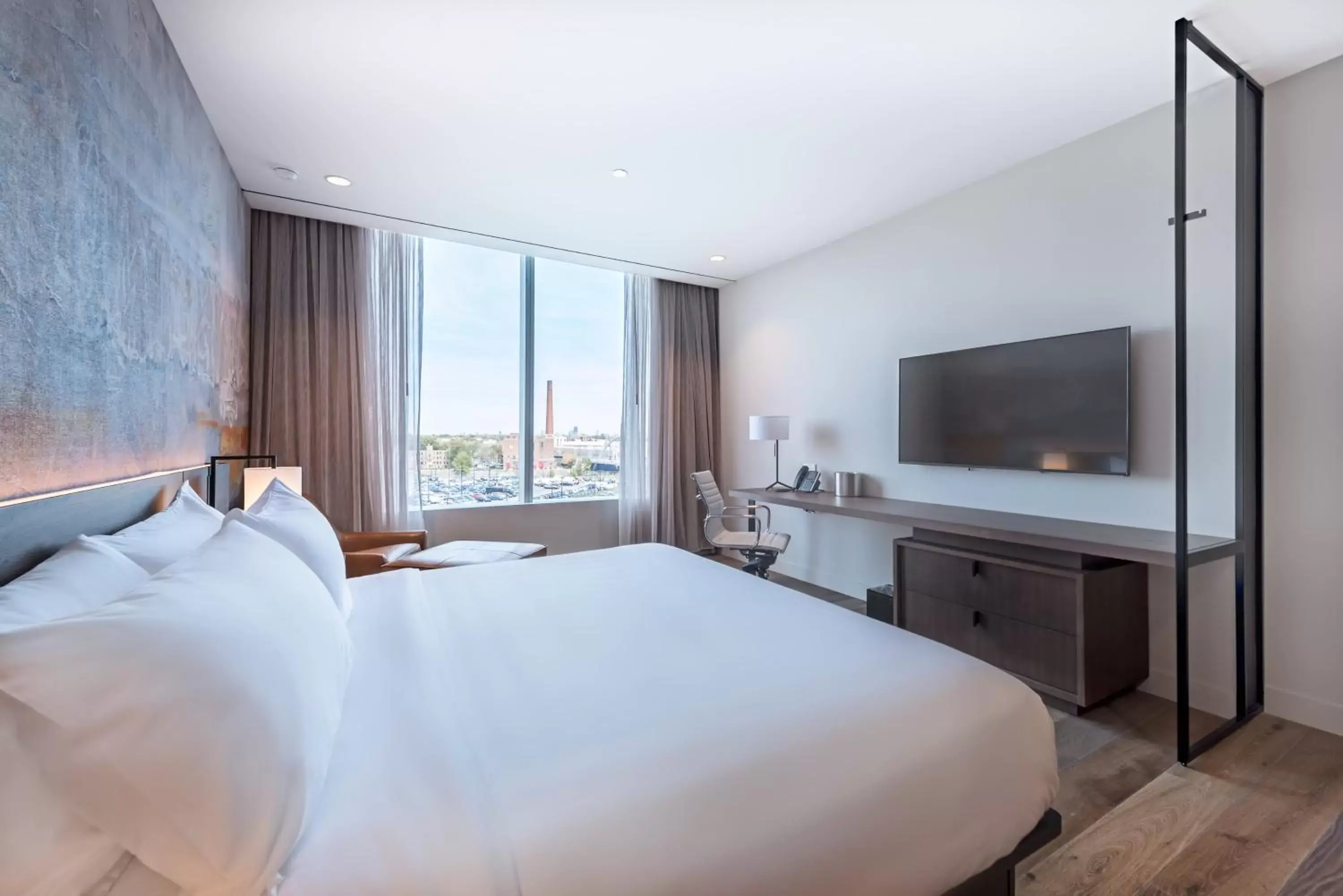 Deluxe King Room with City View in The Hotel & Athletic Club at Midtown Deluxe King Room with City View in The Hotel & Athletic Club at Midtown