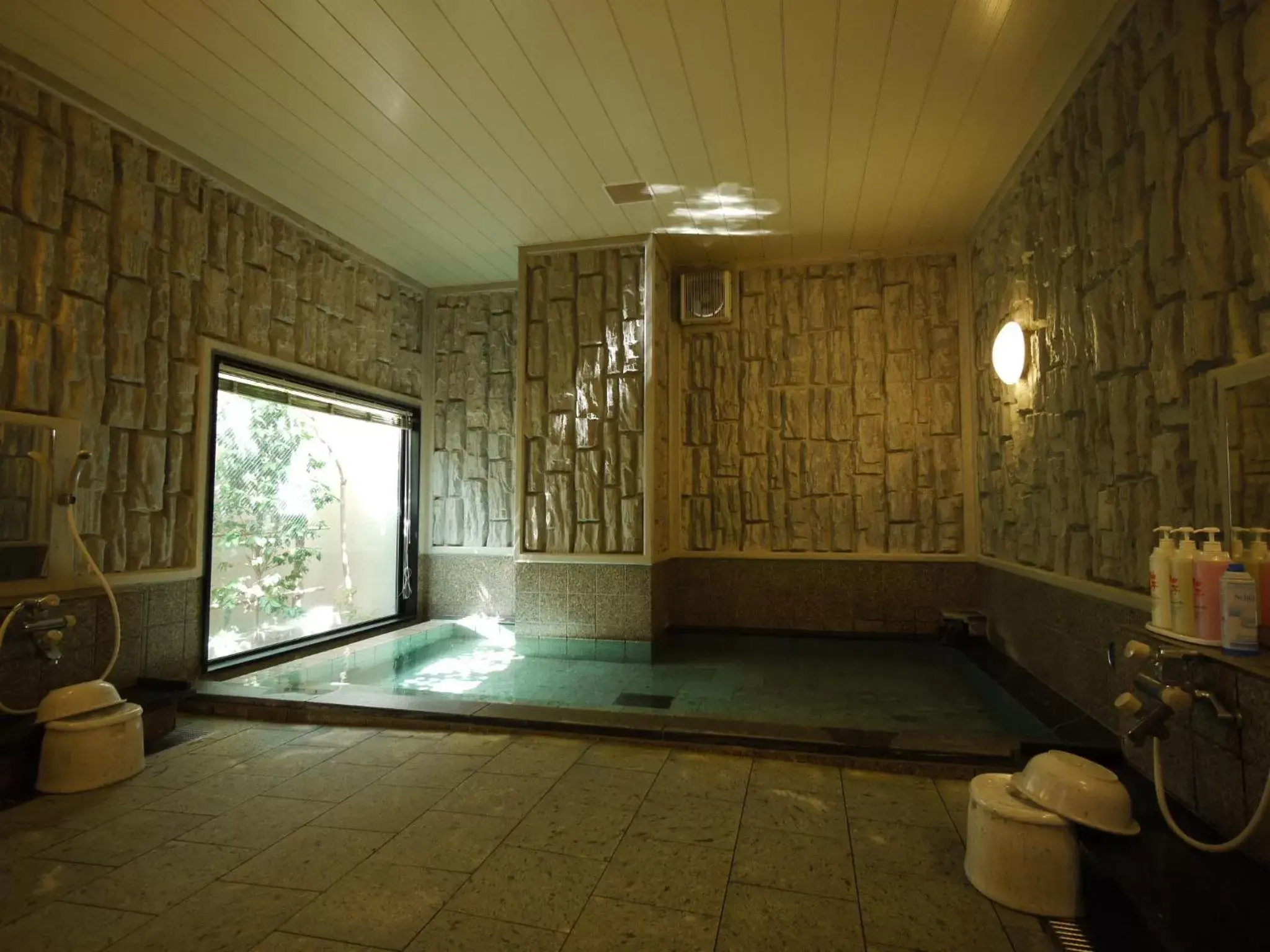 Spa and wellness centre/facilities, Swimming Pool in Hotel Route-Inn Tokoname Ekimae