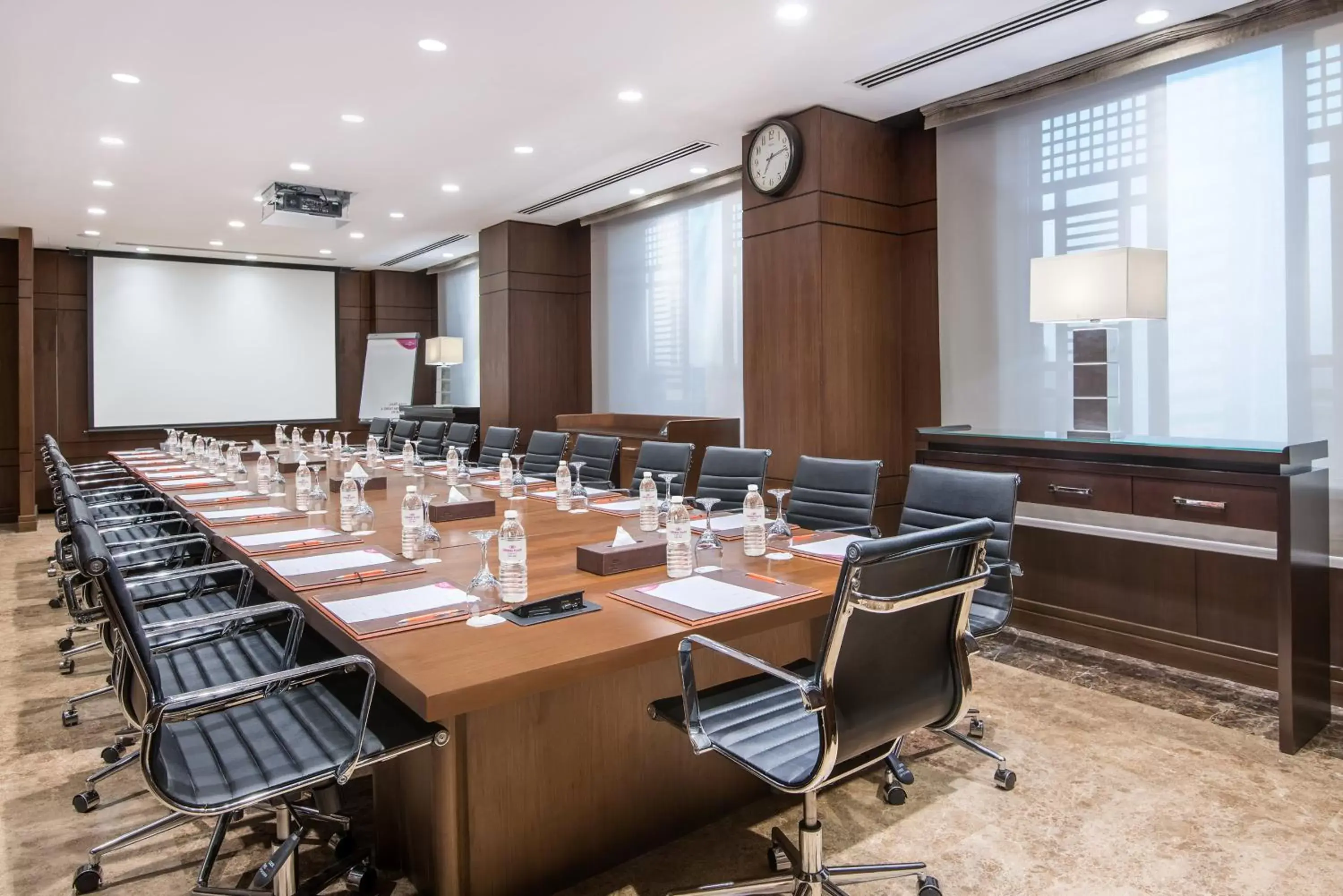 Meeting/conference room in Crowne Plaza Madinah, an IHG Hotel
