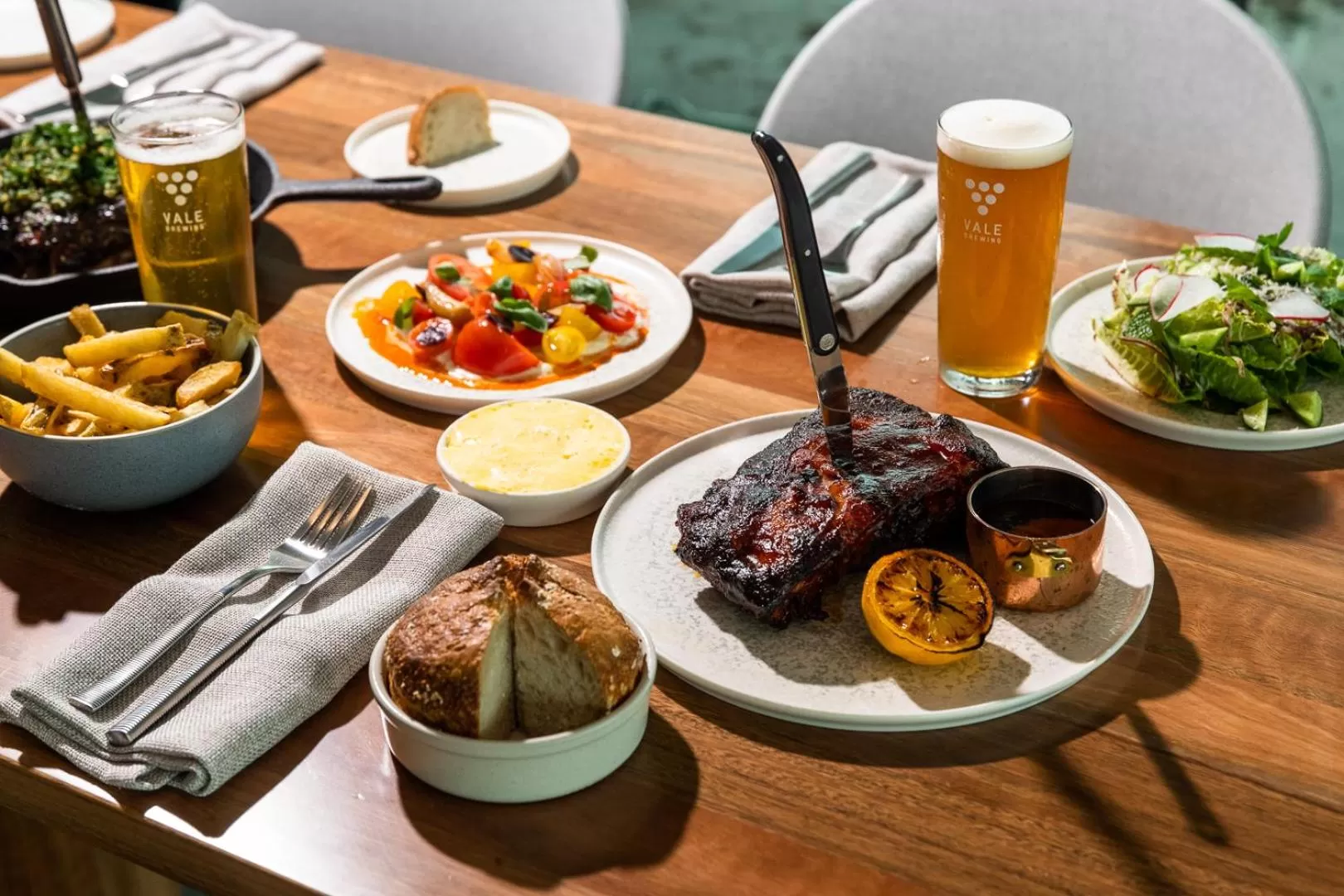 Restaurant/places to eat, Lunch and Dinner in Beresford Estate