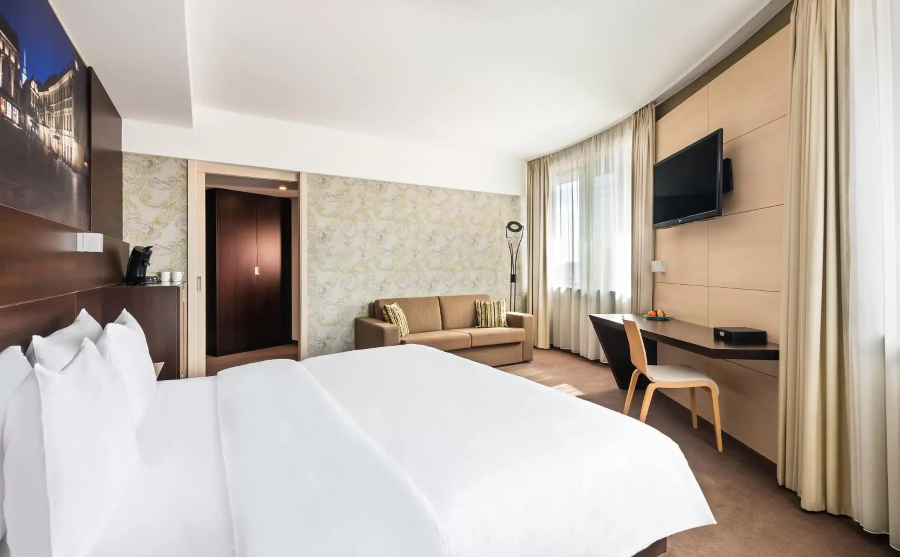 Bed in Lindner Hotel Bratislava, part of JdV by Hyatt