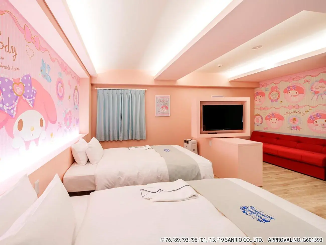 Bed in Hotel Okinawa With Sanrio Characters