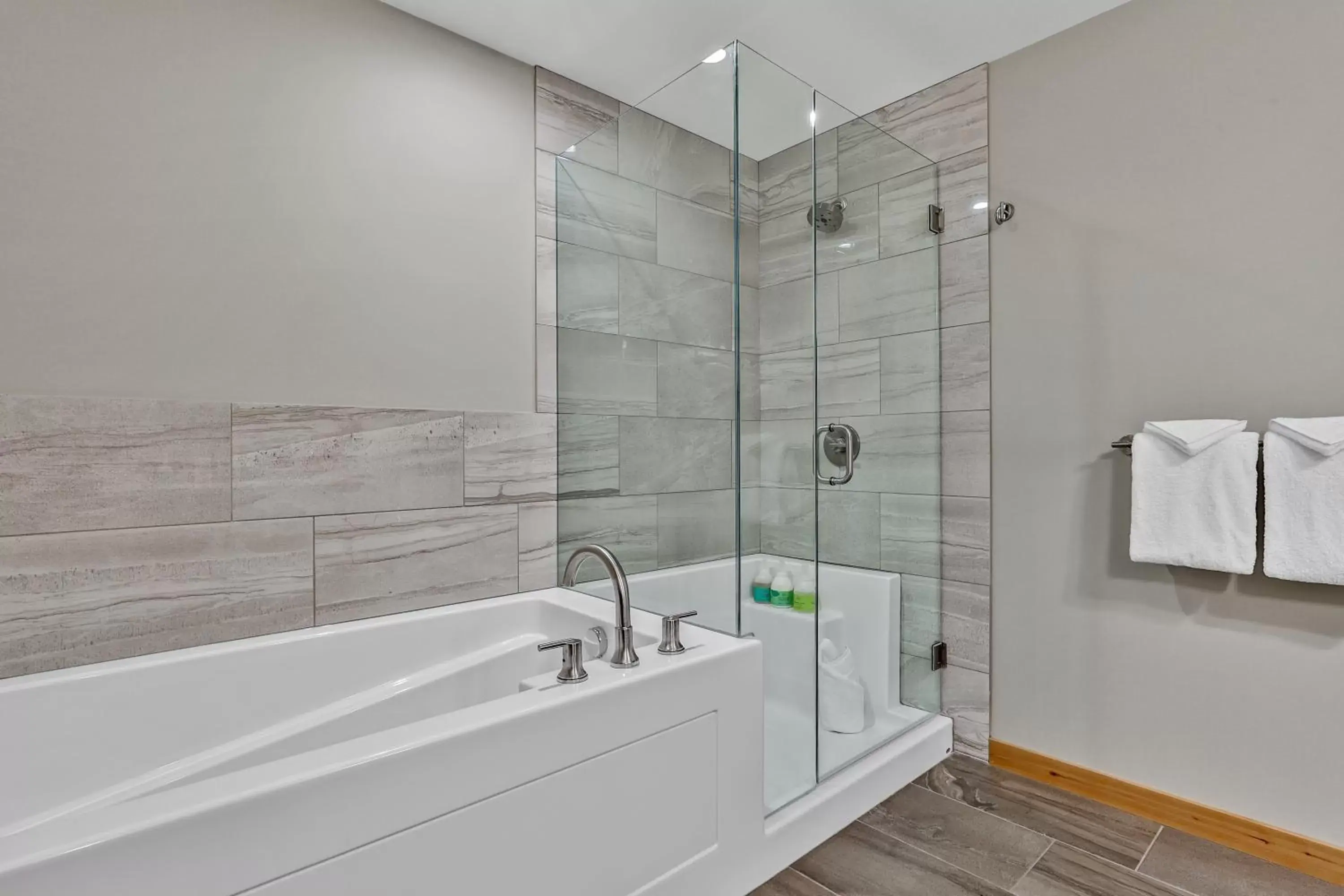 Bathroom in Tamarack Lodge by Spring Creek Vacations