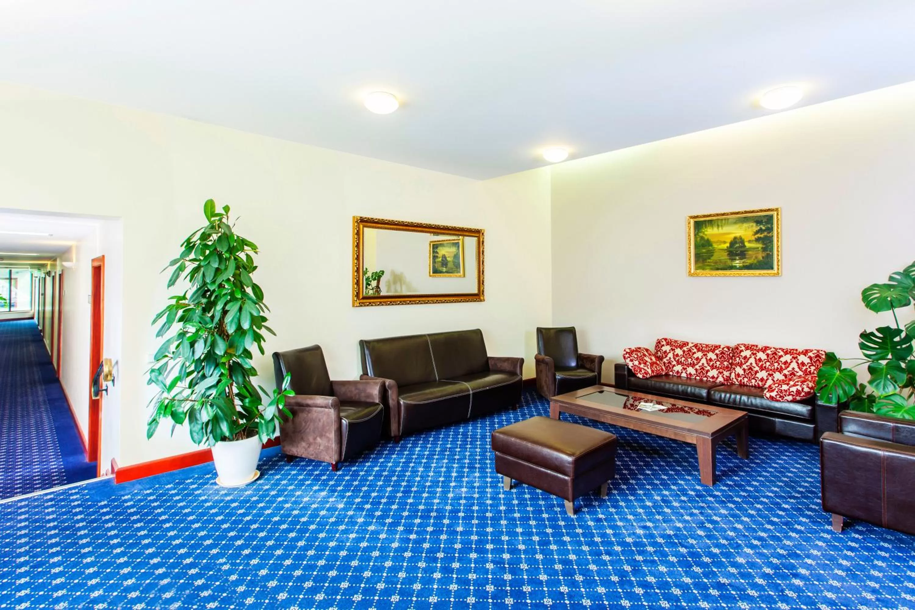 Lobby or reception in Park Villa Hotel