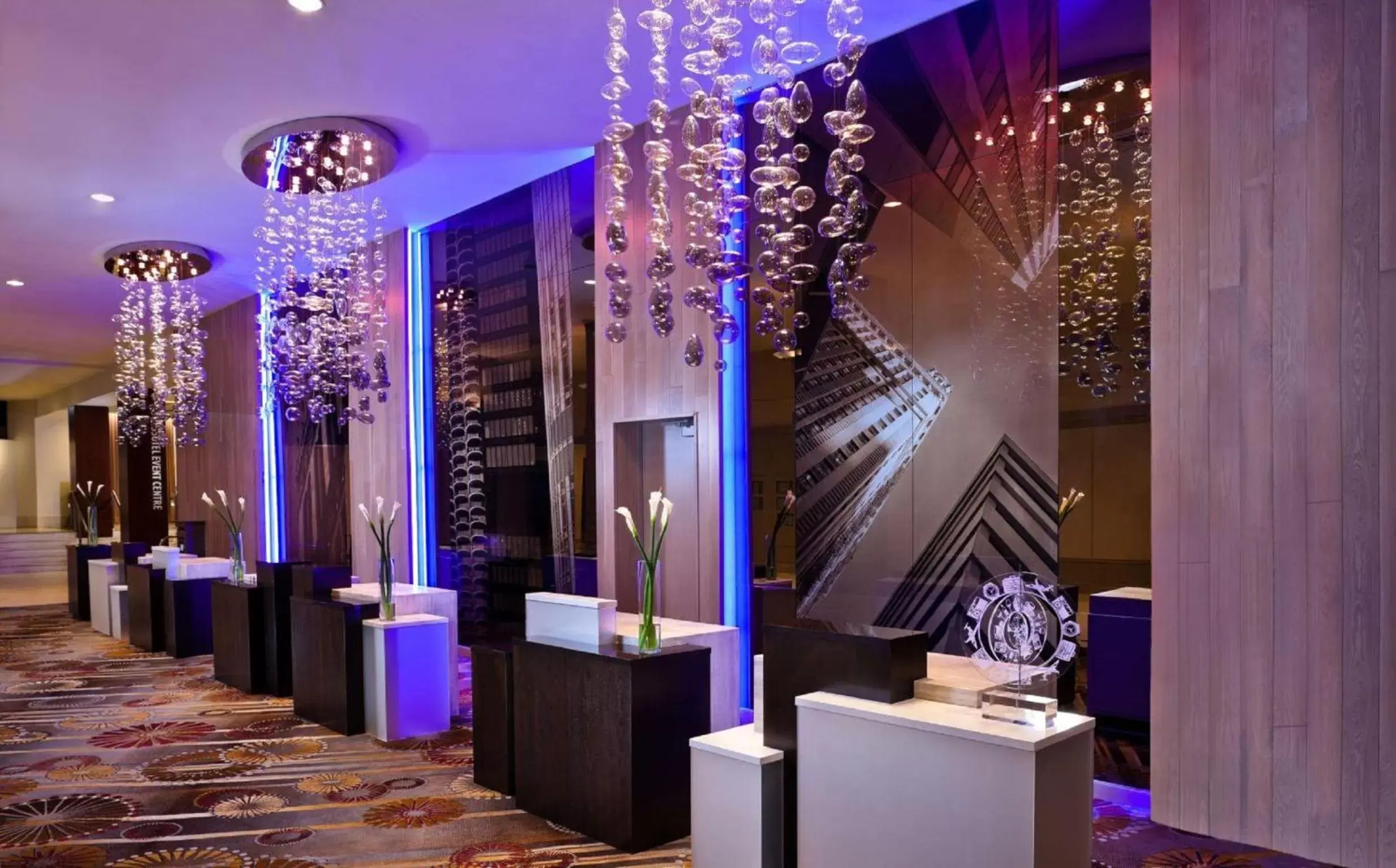 Lobby or reception in Swissotel Chicago