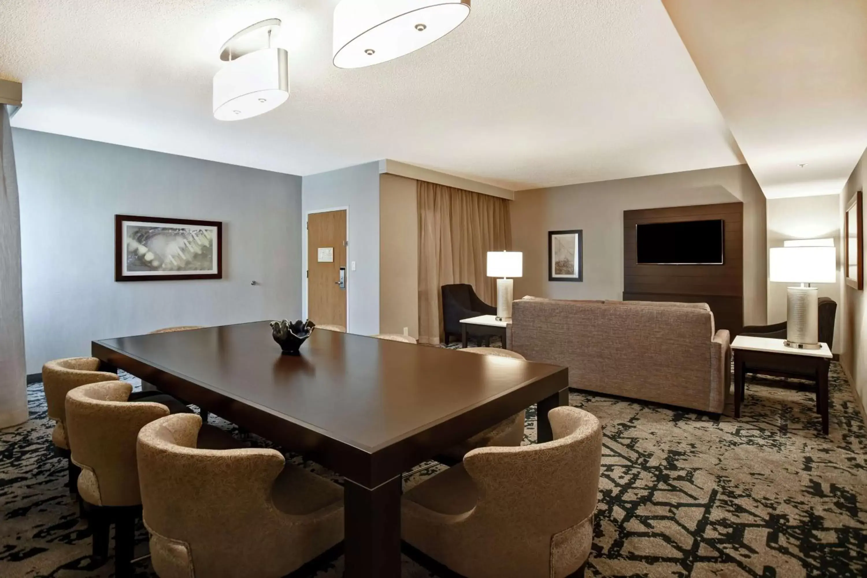Bedroom in Embassy Suites by Hilton Raleigh Durham Research Triangle