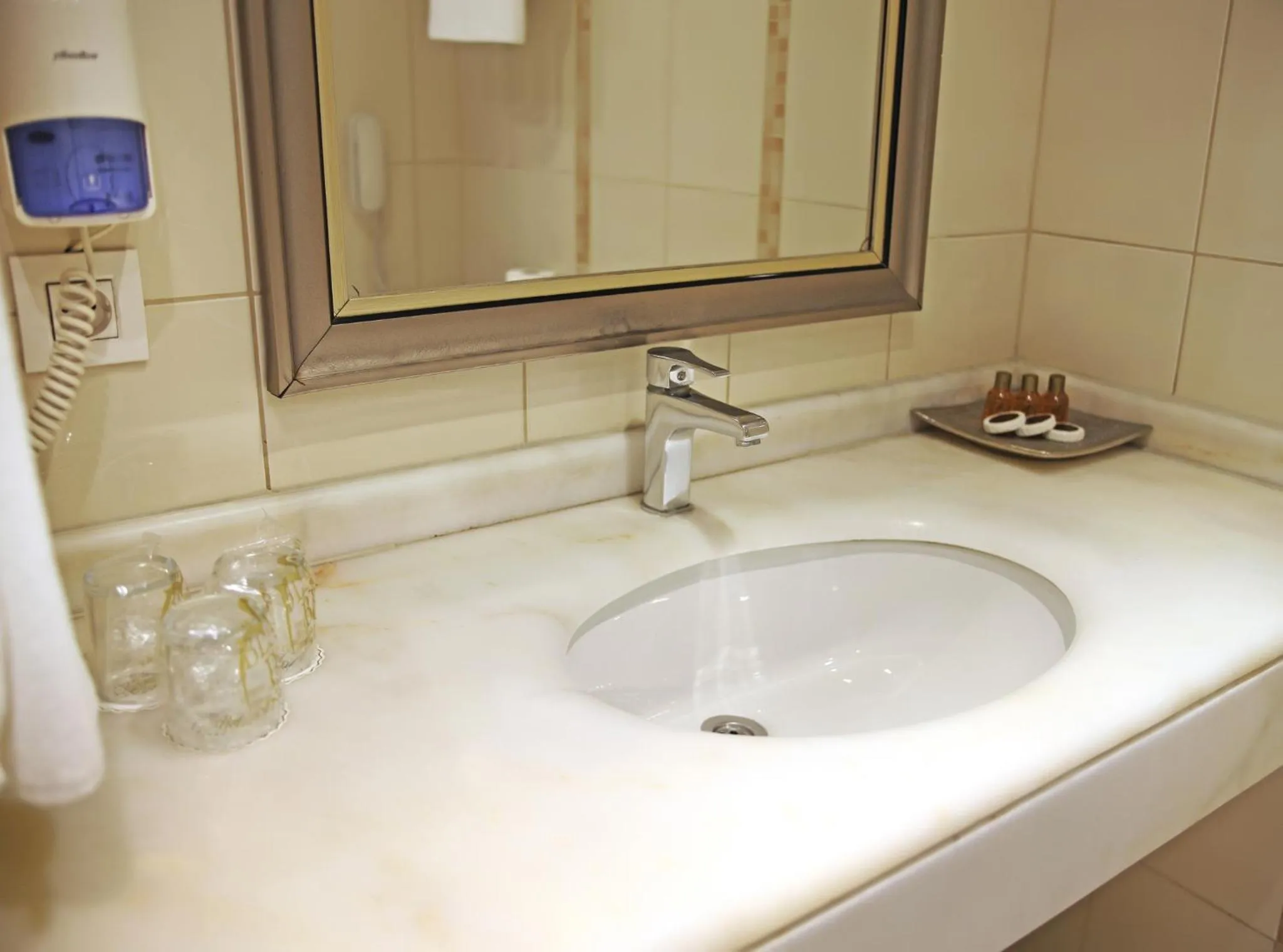 Bathroom in Black Bird Hotel