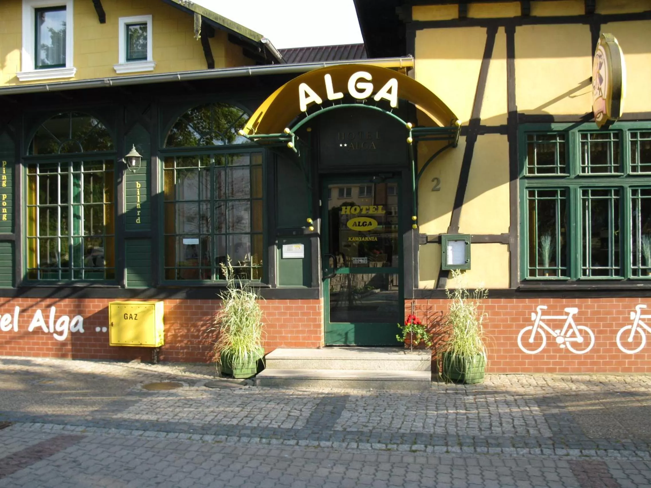 Facade/entrance in Hotel Alga