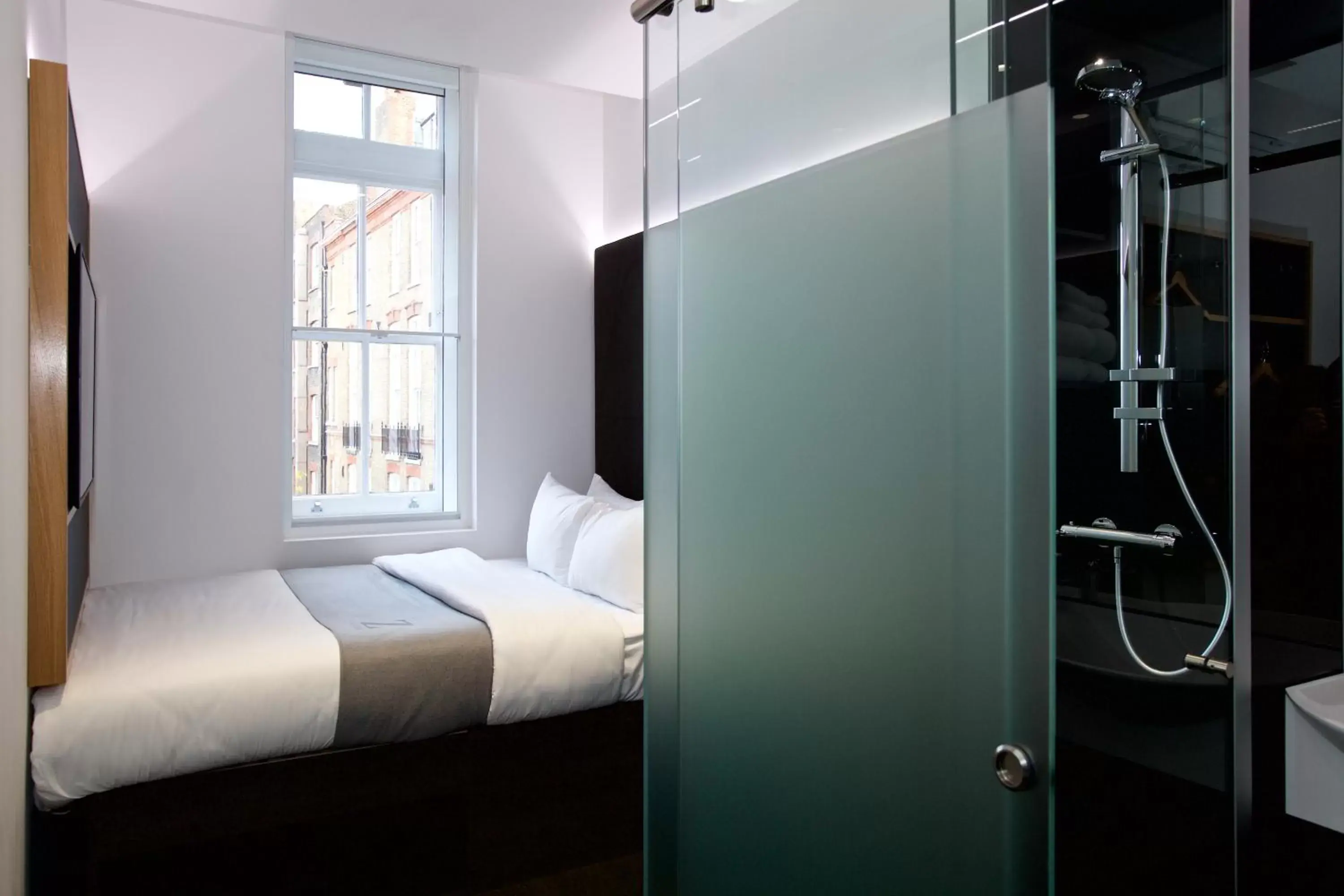 Bedroom, Bed in The Z Hotel Covent Garden