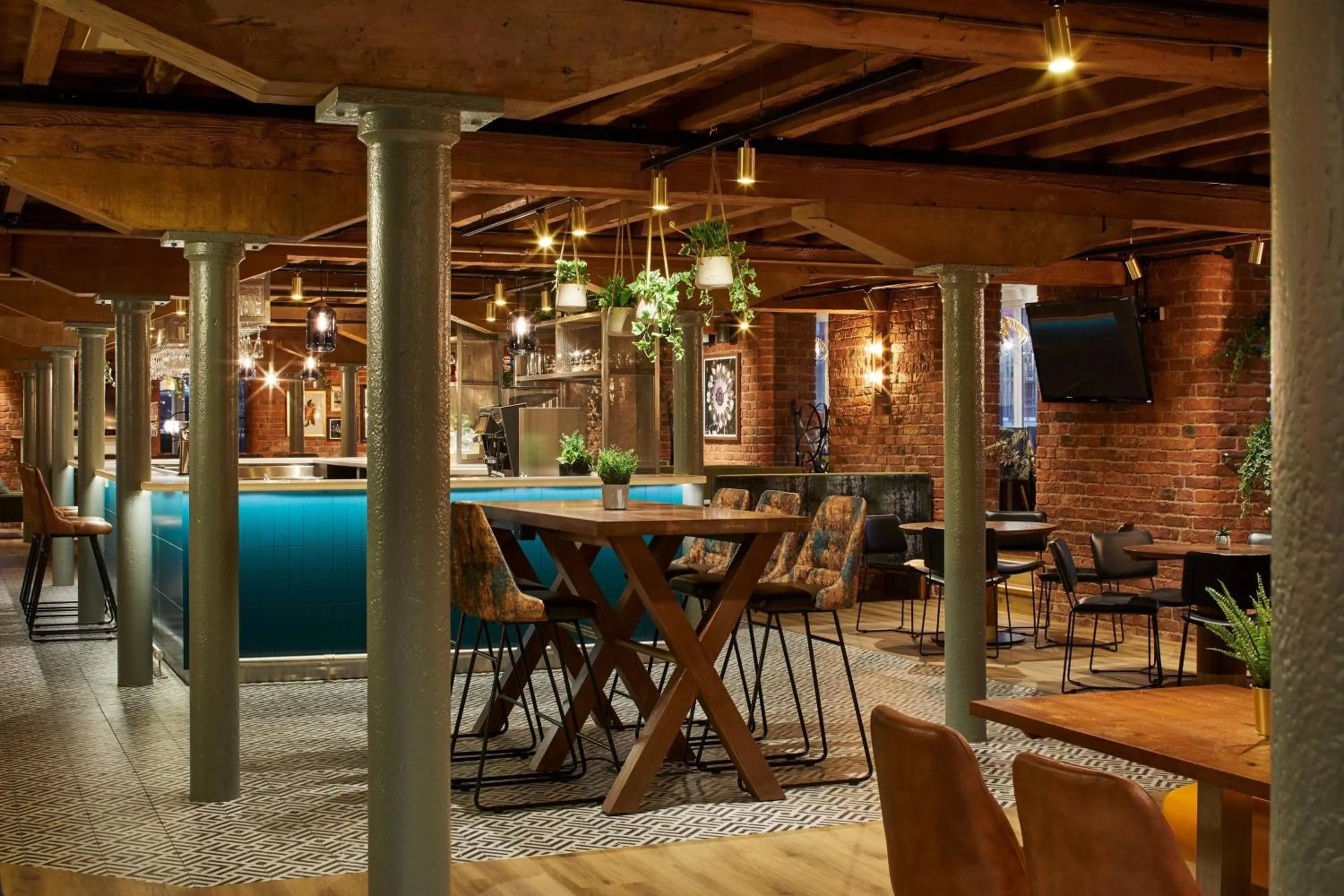 Restaurant/places to eat in Manchester Marriott Victoria & Albert Hotel