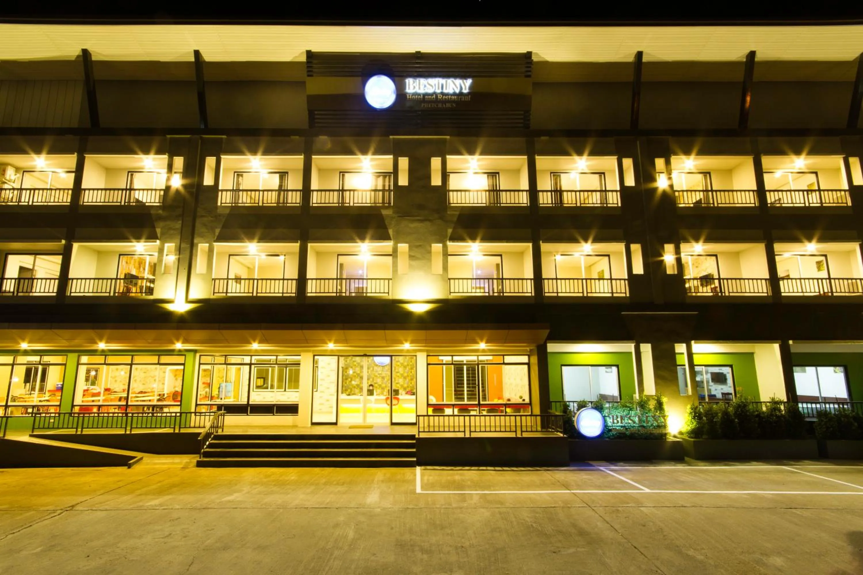 Property building in Bestiny Hotel & Restaurant Phetchabun