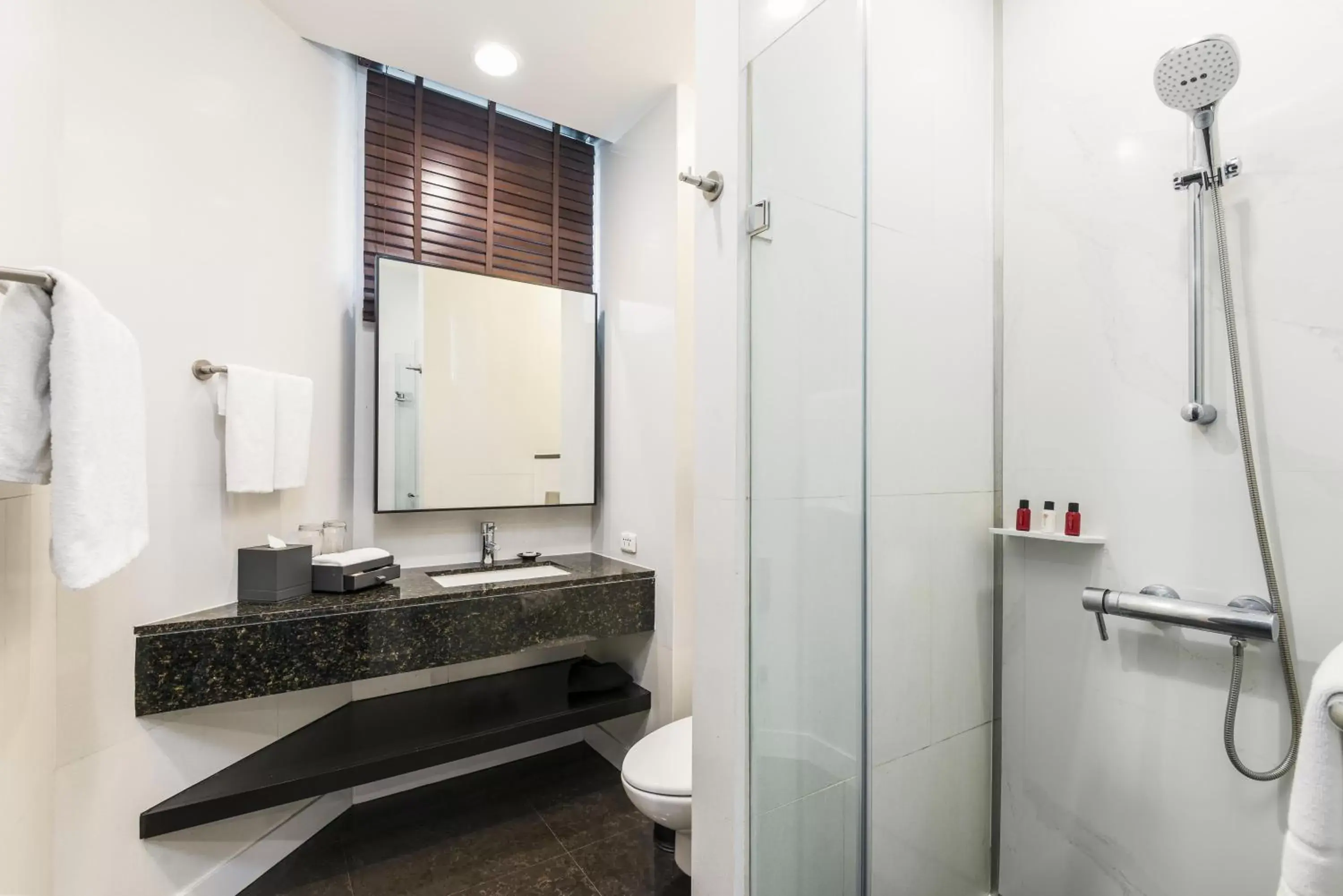 Toilet, Bathroom in Chatrium Hotel Riverside Bangkok