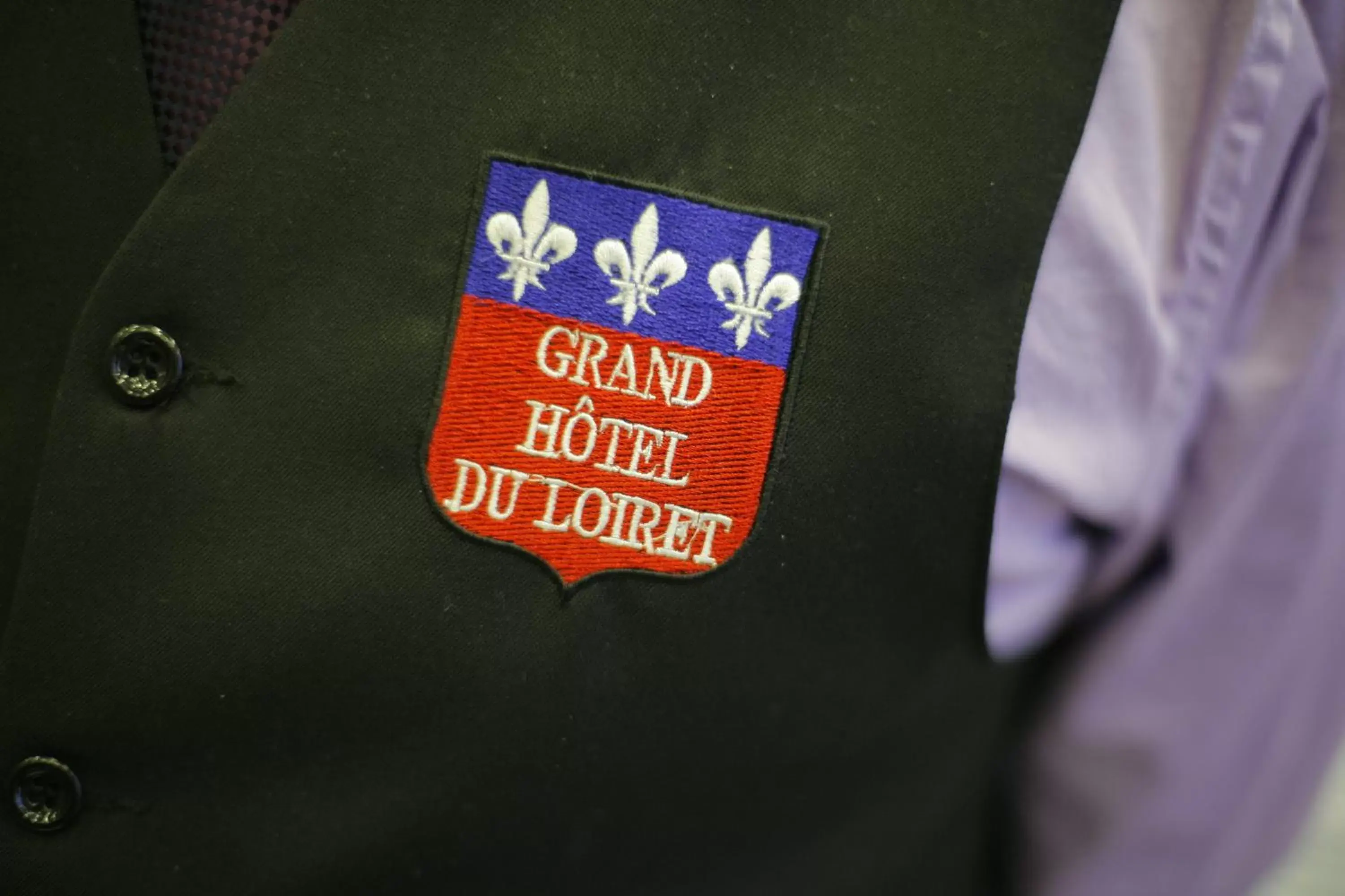 People in Grand Hotel du Loiret