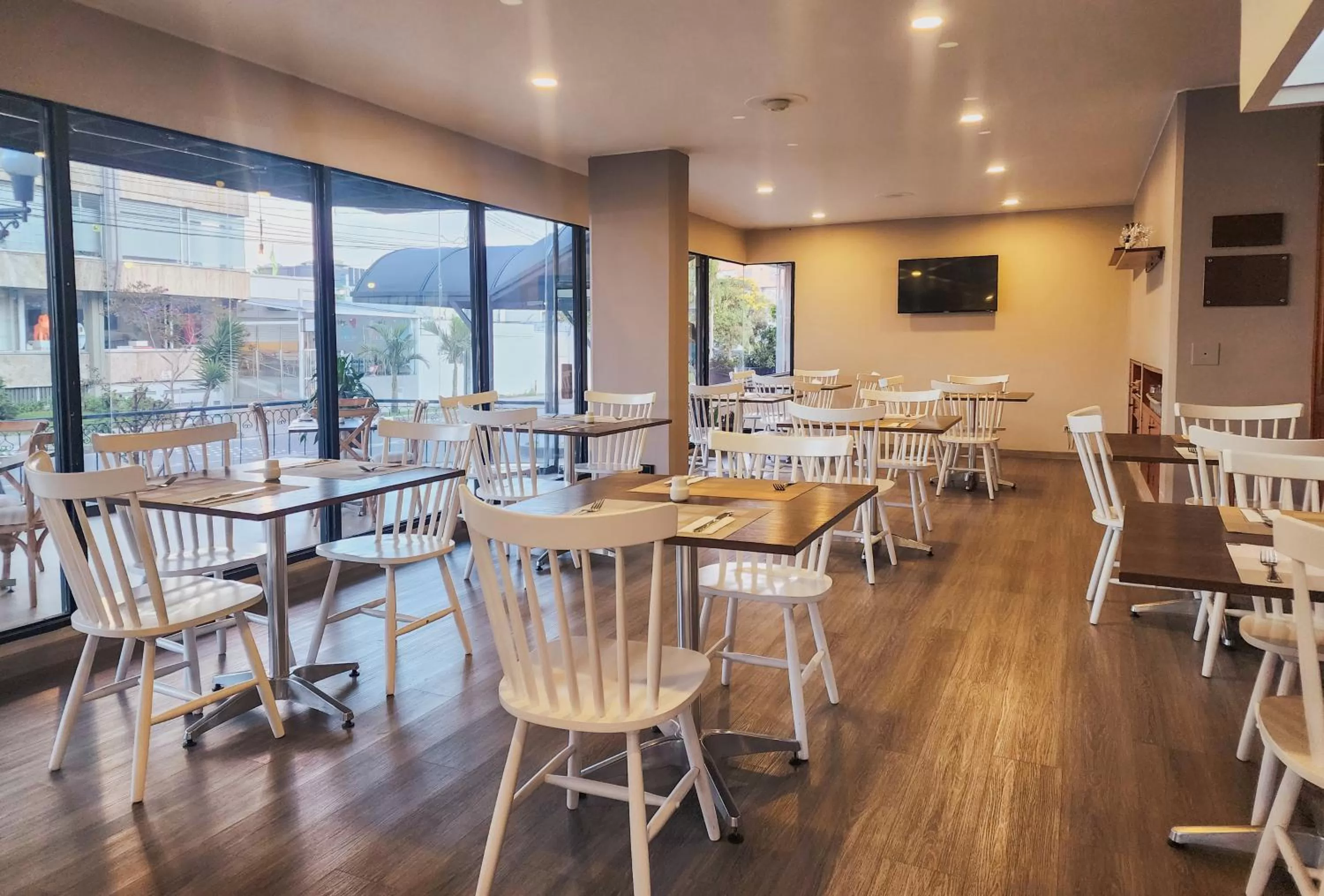 Restaurant/places to eat in Faranda Express Belvedere